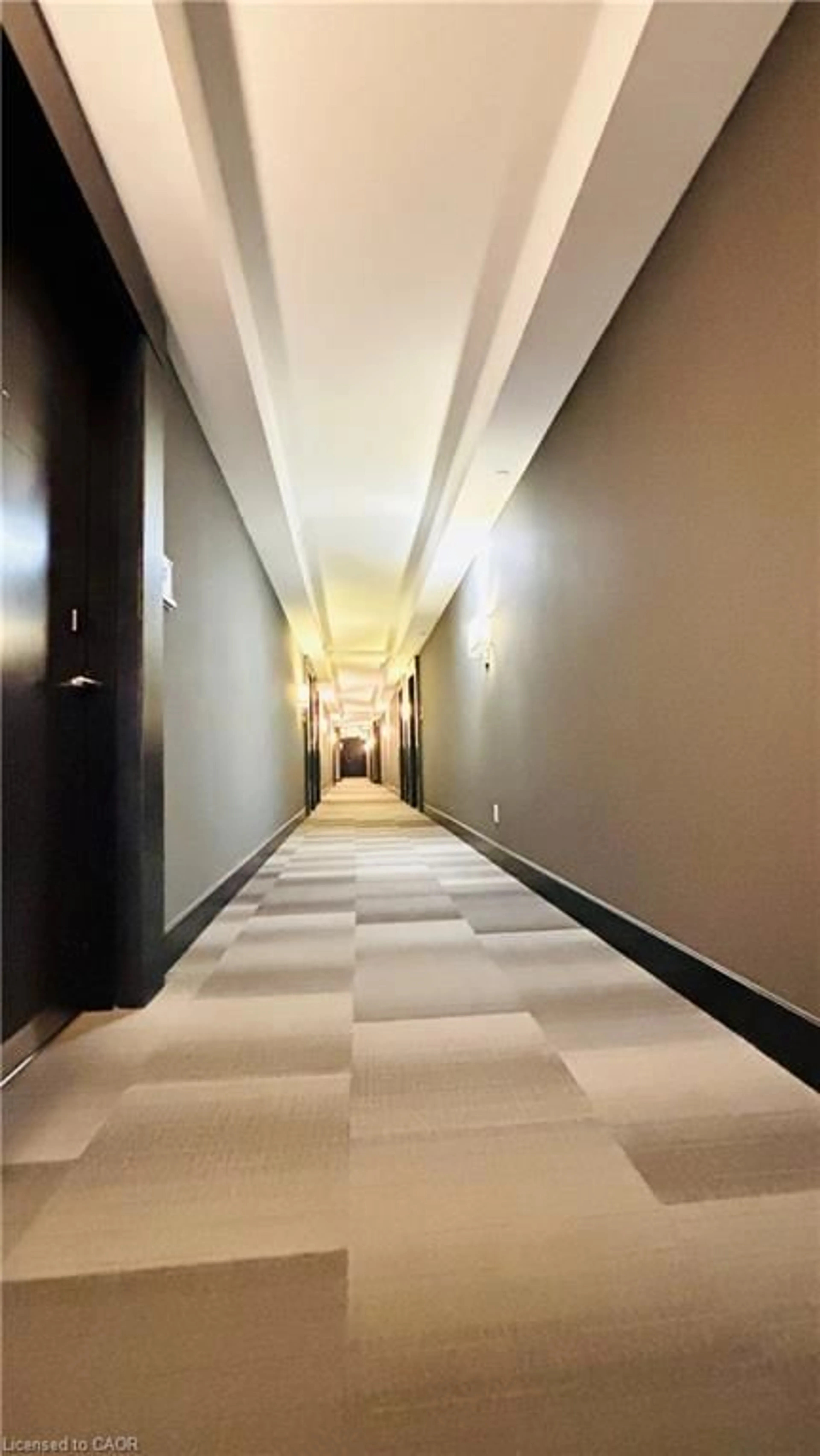 Indoor foyer for 330 Phillip St ##N303, Waterloo Ontario N2L 3W9