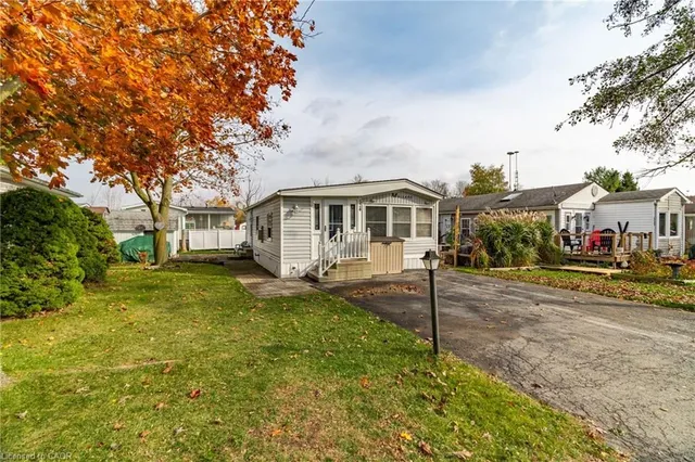 524 Poplar Pl, Belwood 2