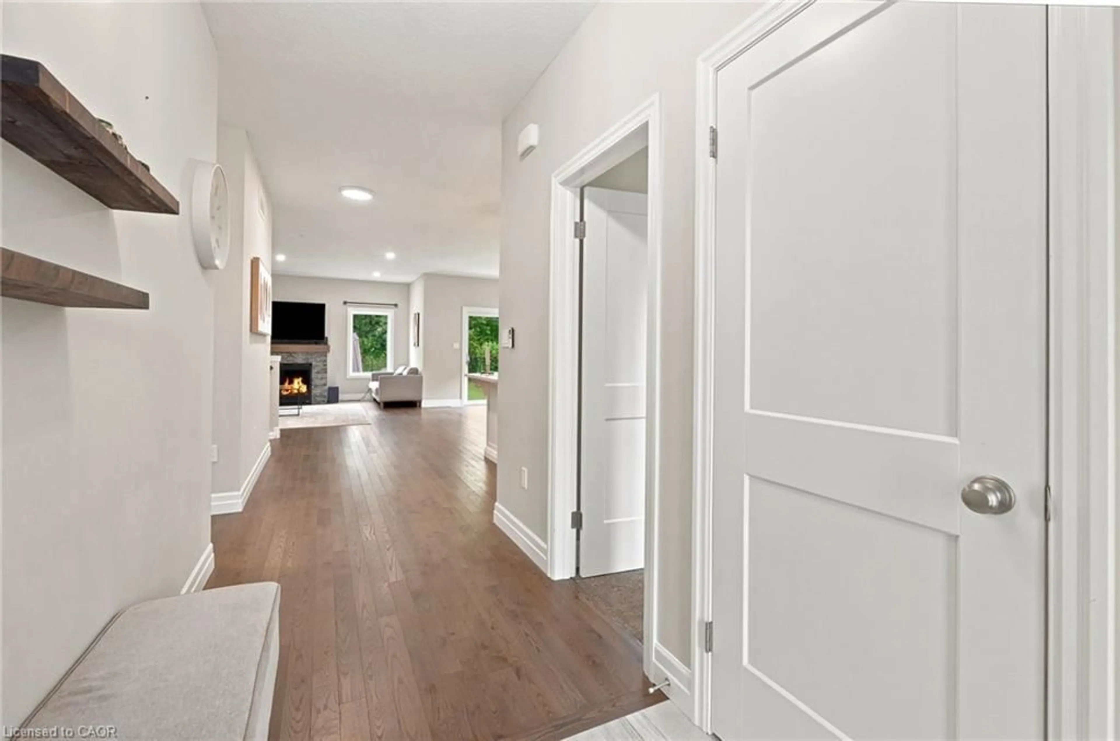 Indoor entryway for 410 Rogers Rd, Listowel Ontario N4W 0H2