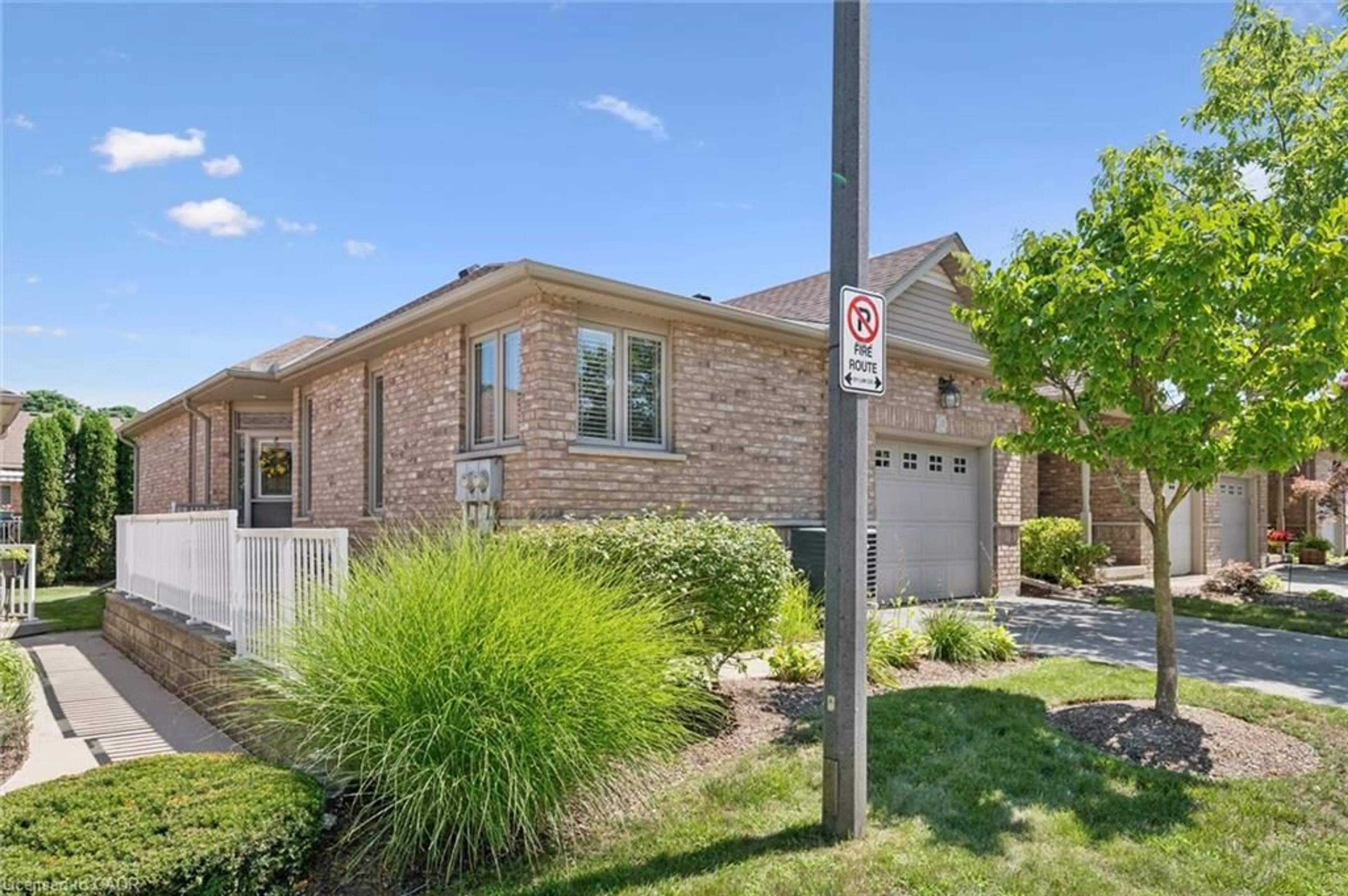 Home with brick exterior material, street for 20 Isherwood Ave #118, Cambridge Ontario N1R 8P9