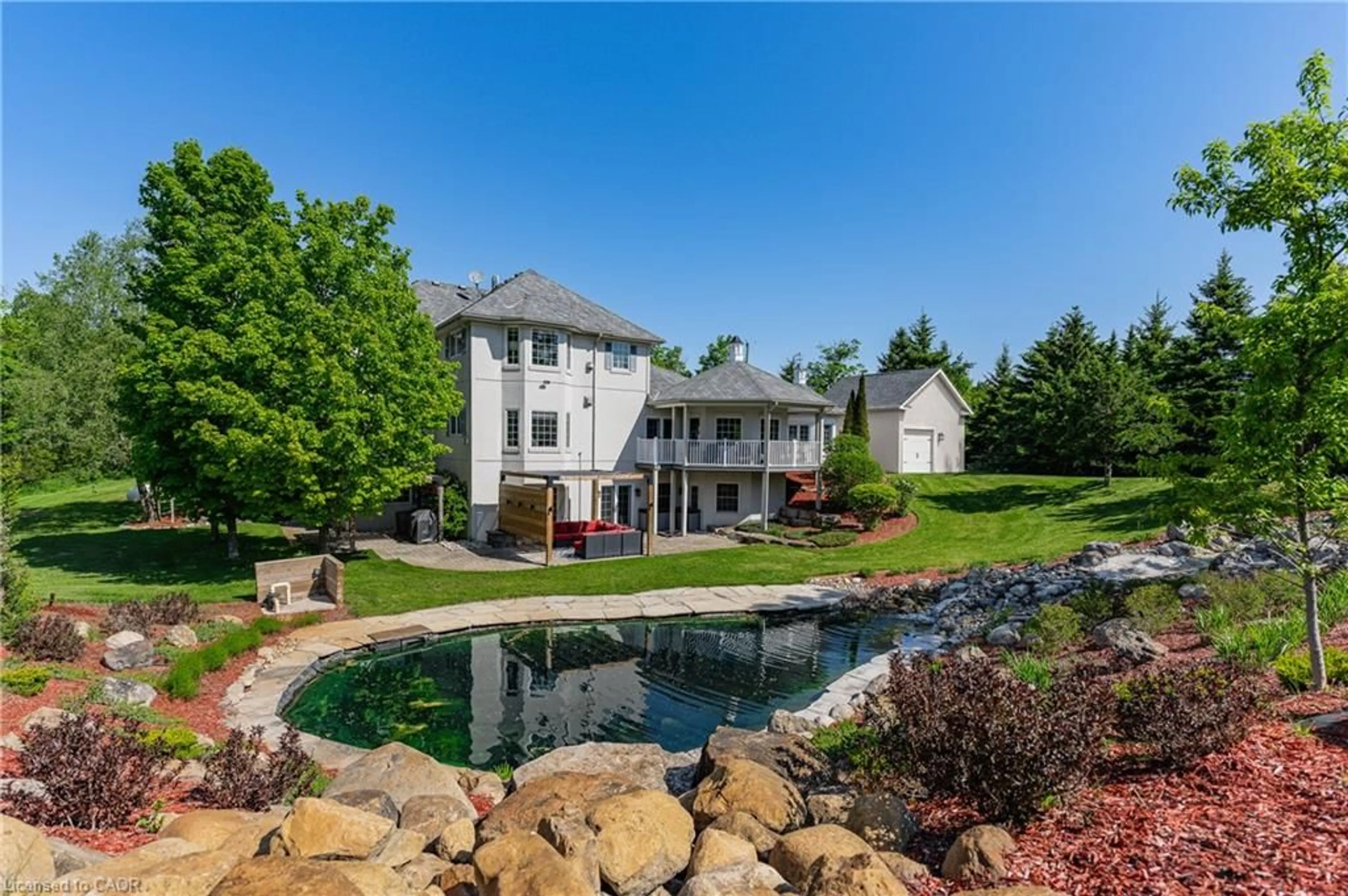 A pic from outside/outdoor area/front of a property/back of a property/a pic from drone, water/lake/river/ocean view for 6805 Concession Rd 2, Puslinch Ontario N3C 2V4