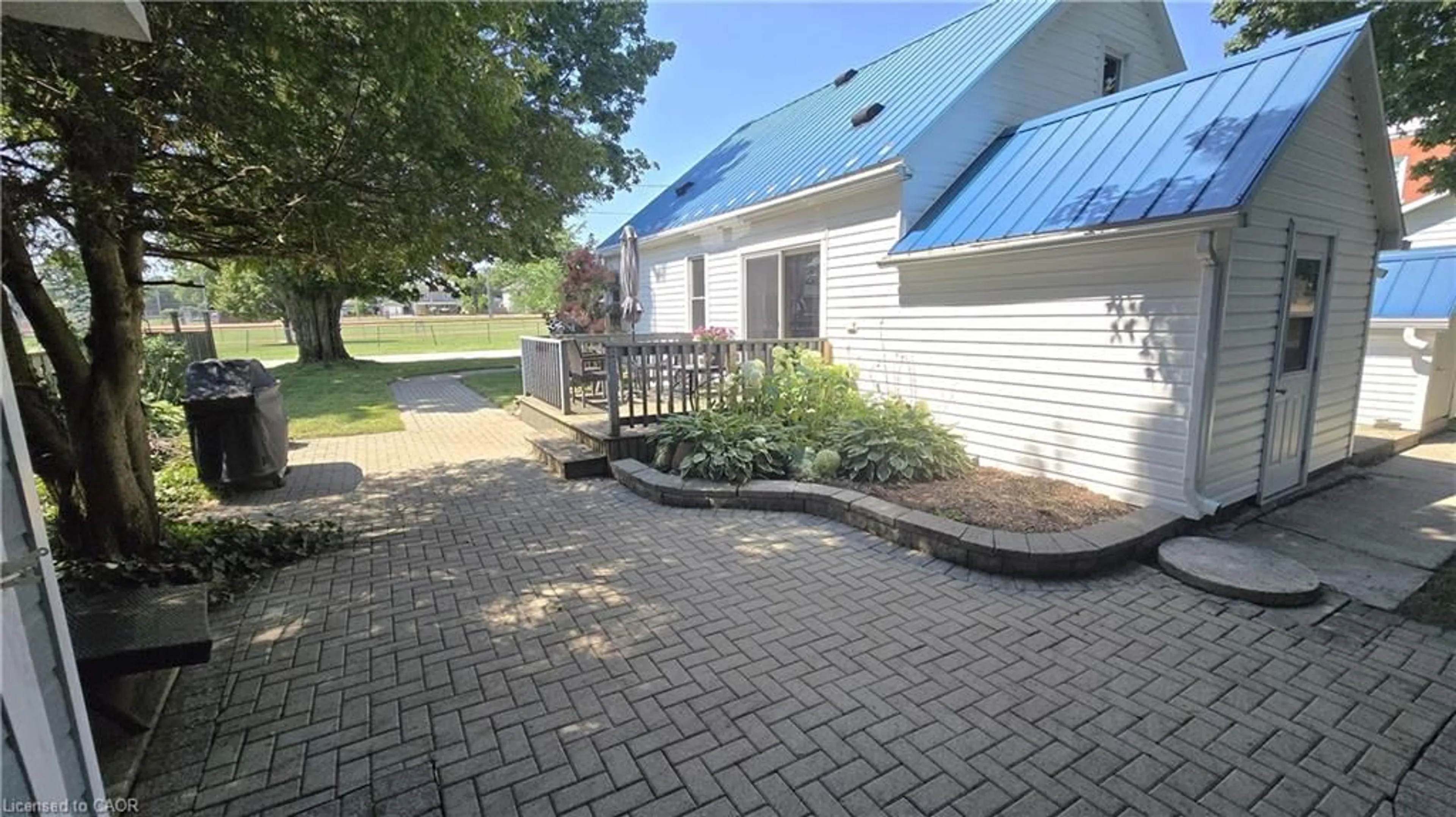 Patio, unknown for 59 Flora St, Brussels Ontario N0G 1H0