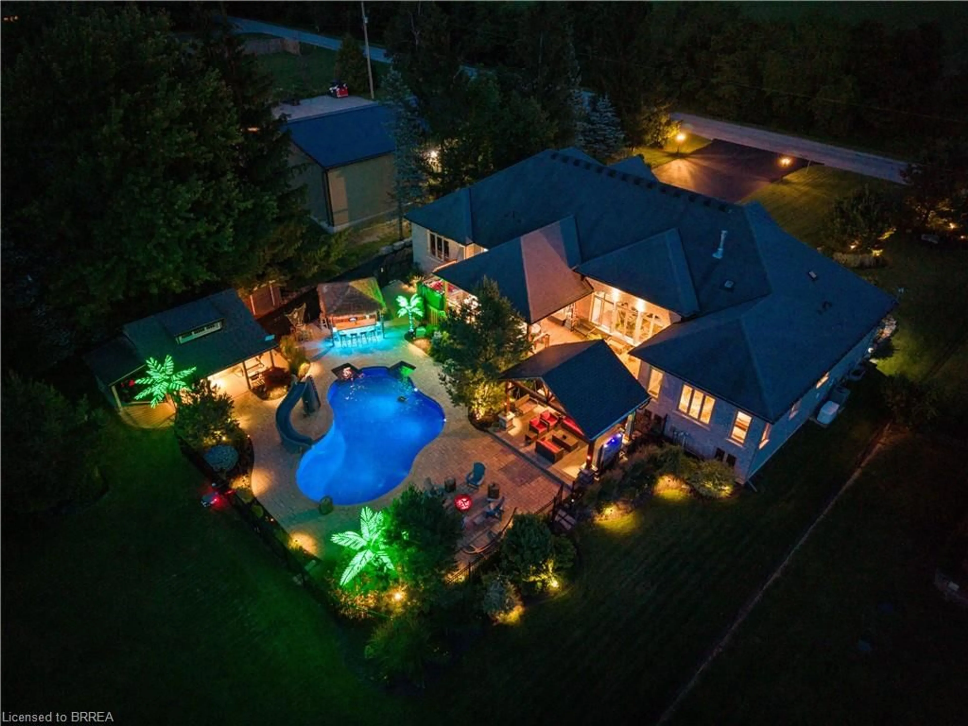 A pic from outside/outdoor area/front of a property/back of a property/a pic from drone, unknown for 46A Sixth Concession Rd, Burford Ontario N3T 5L7