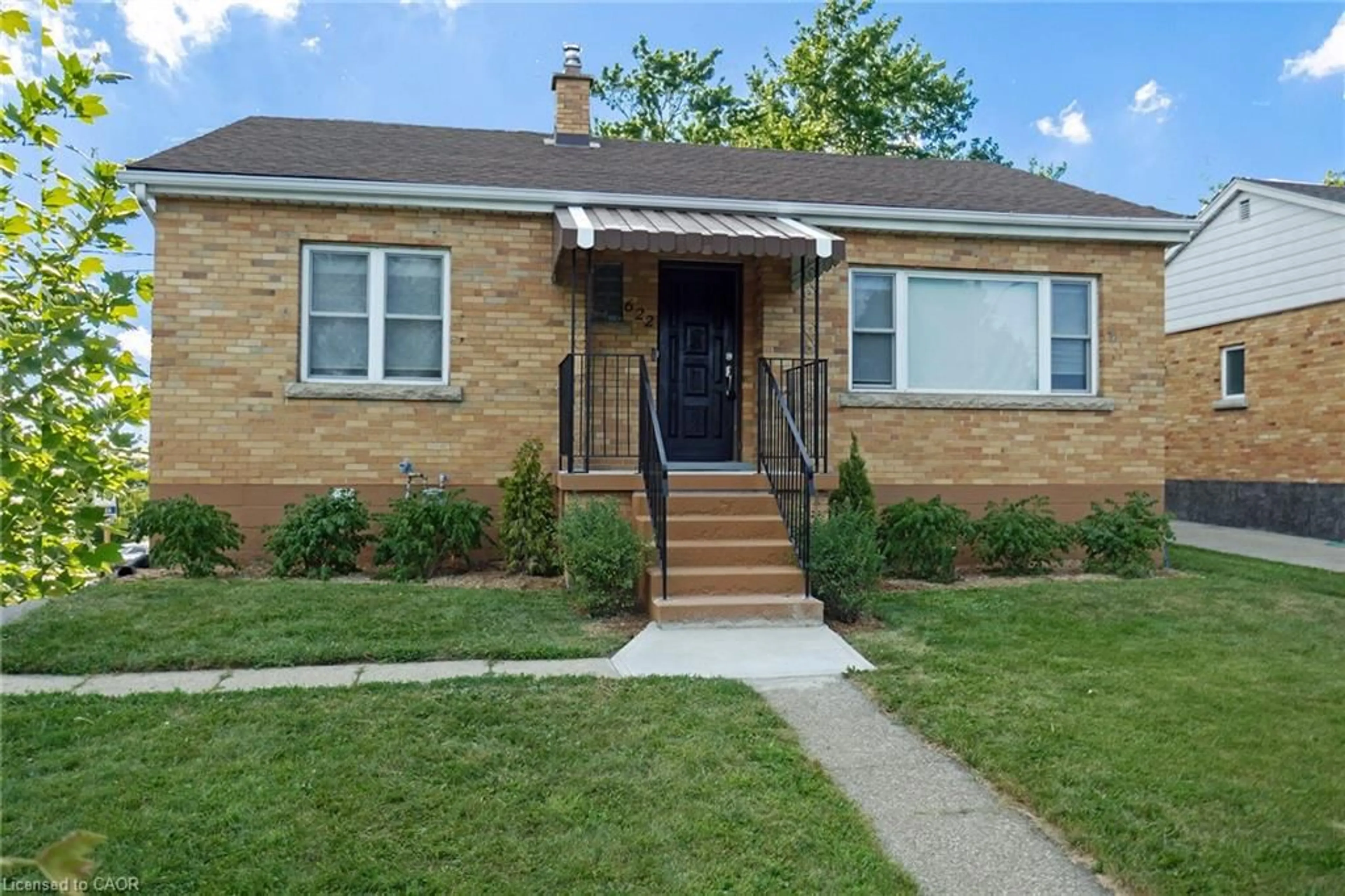 Home with brick exterior material, street for 622 Upper Sherman Ave, Hamilton Ontario L8V 3M2