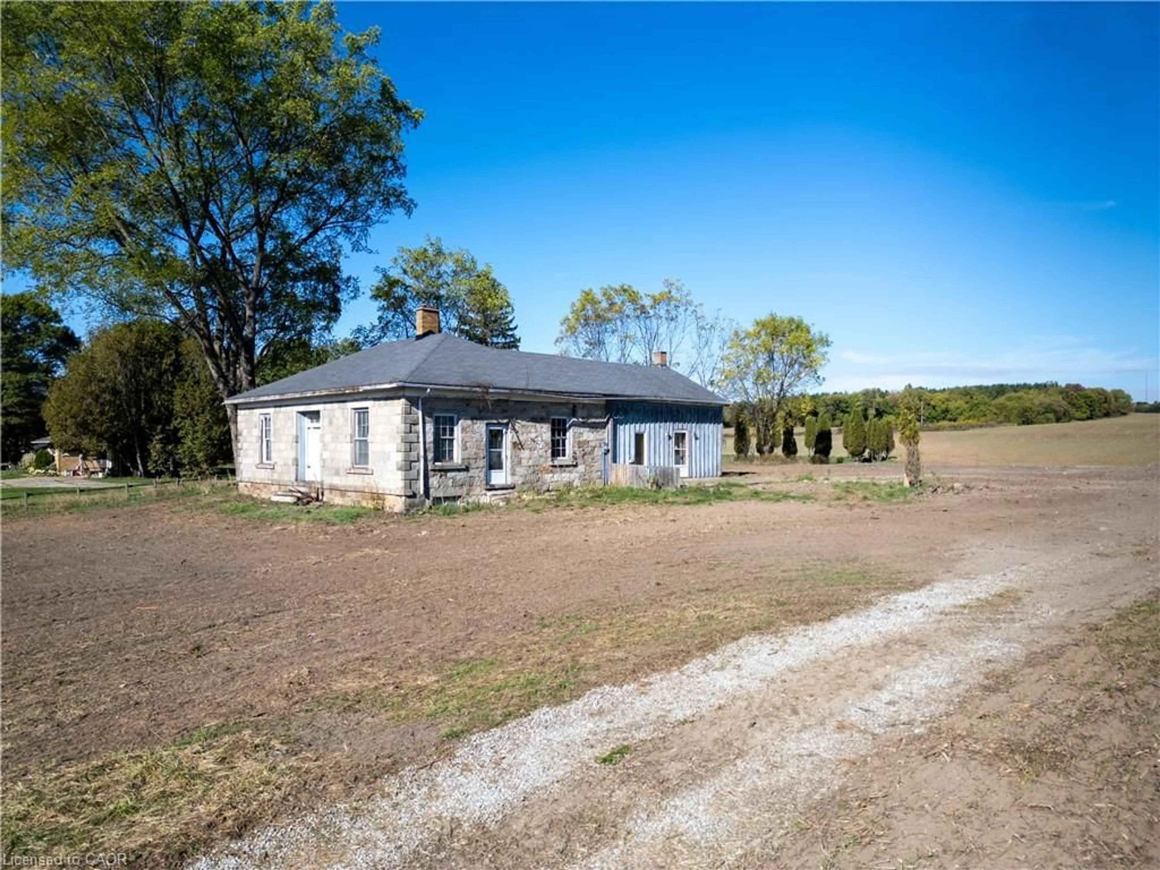 A pic from outside/outdoor area/front of a property/back of a property/a pic from drone, building for 343 Blue Lake Rd, St. George Ontario N0E 1N0