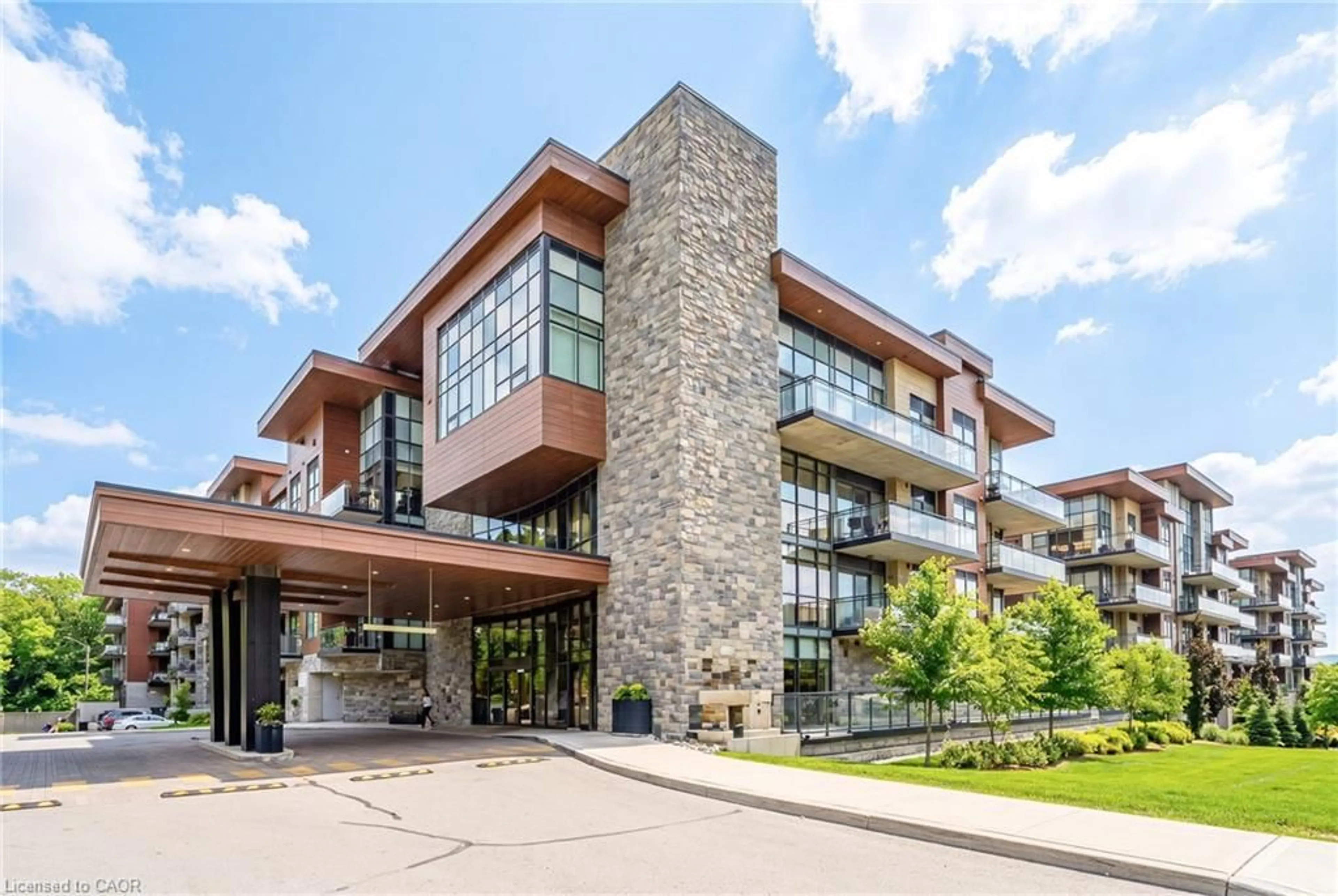 Unknown for 1575 Lakeshore Rd #GR26, Mississauga Ontario L5J 0B1