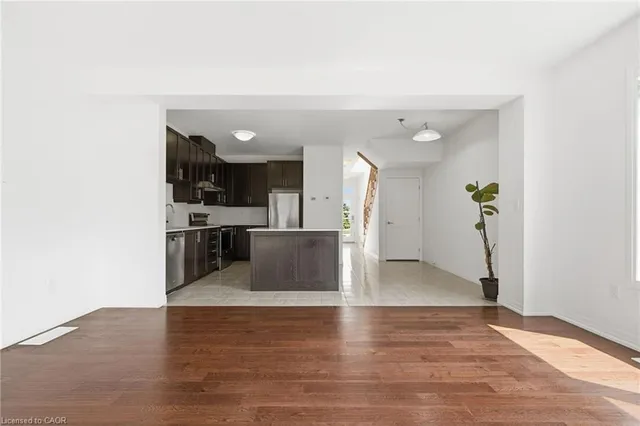 3996 Crown St, Beamsville 3