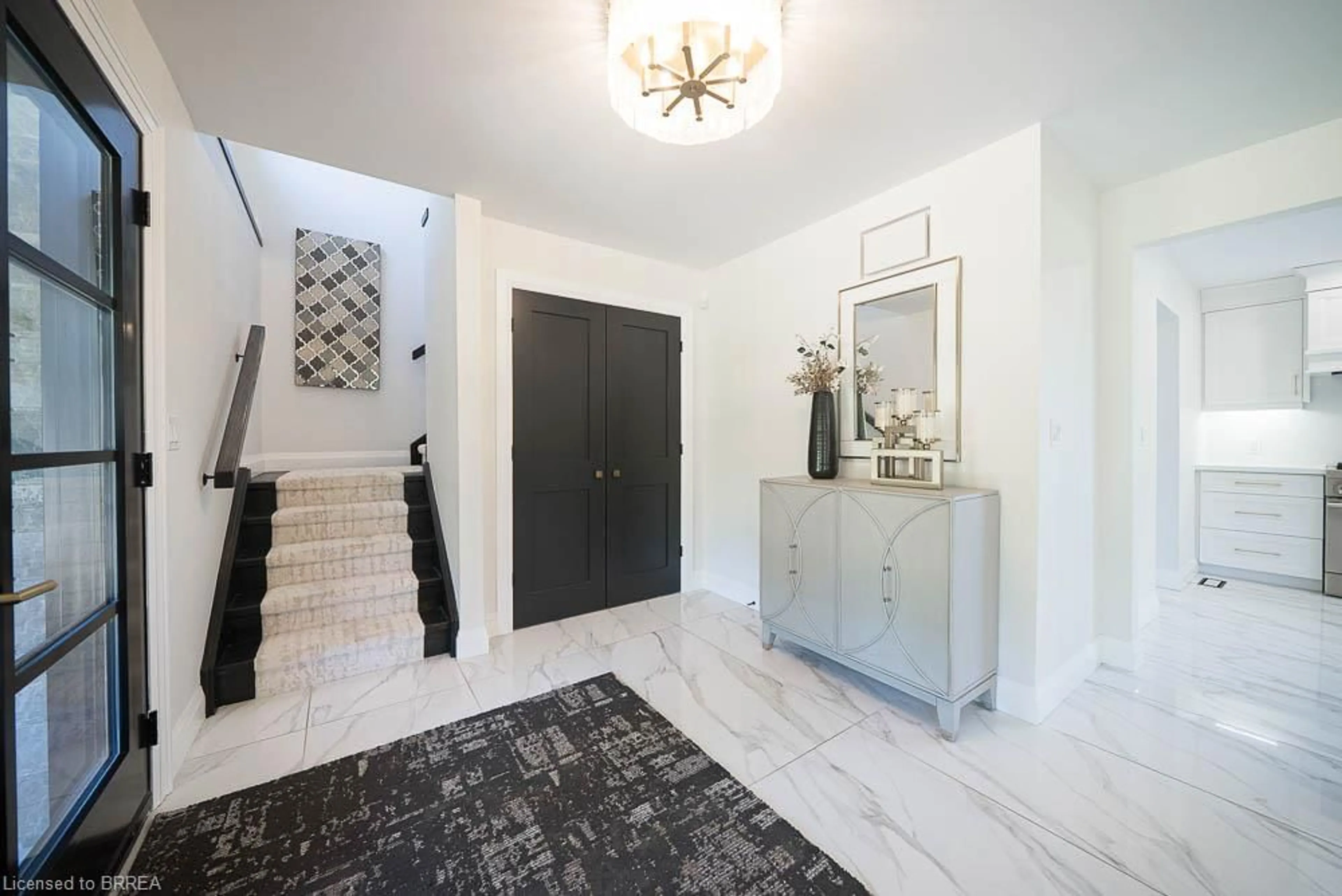 Indoor entryway for 1679 Highway 6, Port Dover Ontario N0A 1N1