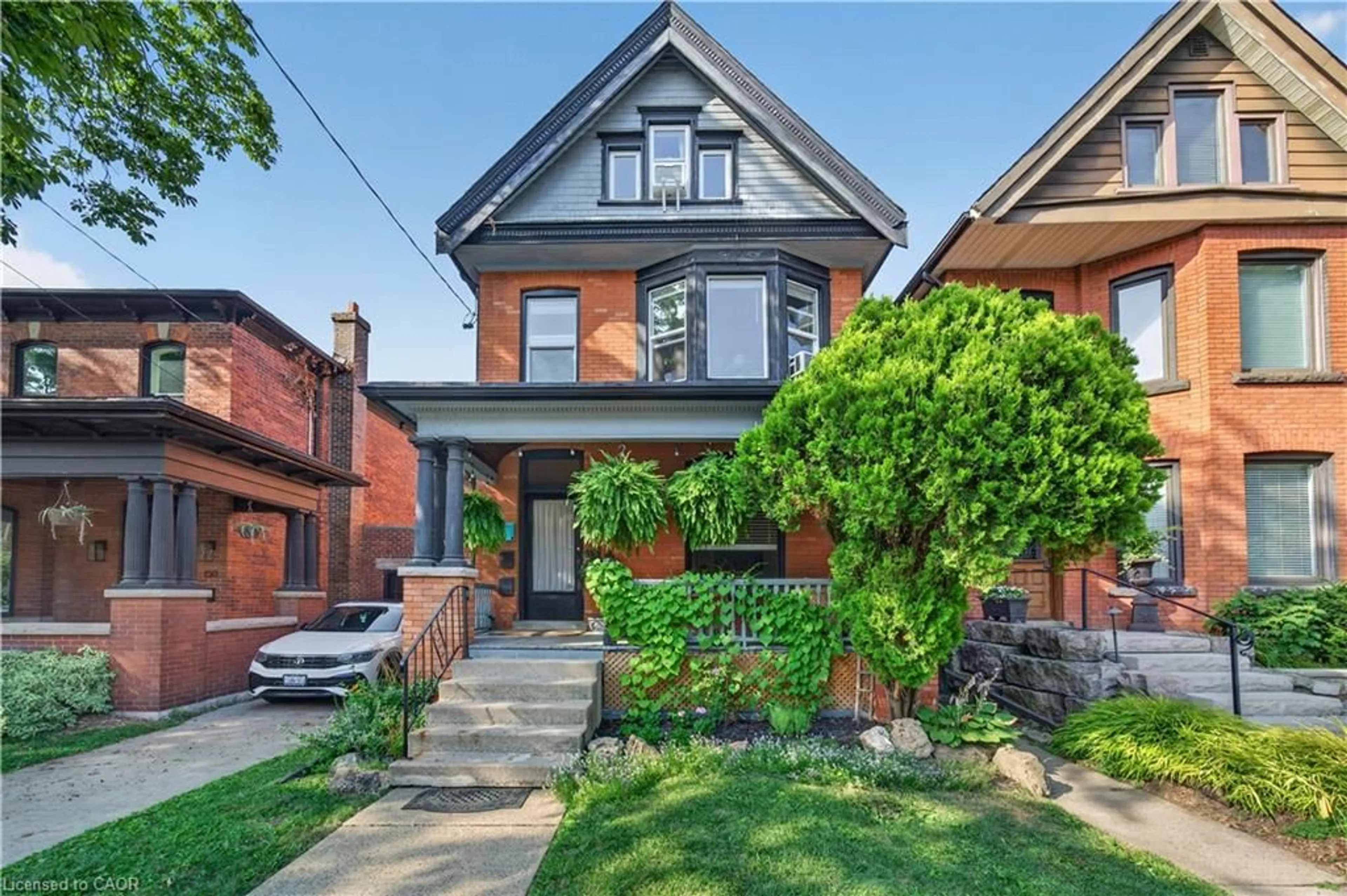 Home with brick exterior material, street for 148 Markland St, Hamilton Ontario L8P 2K5