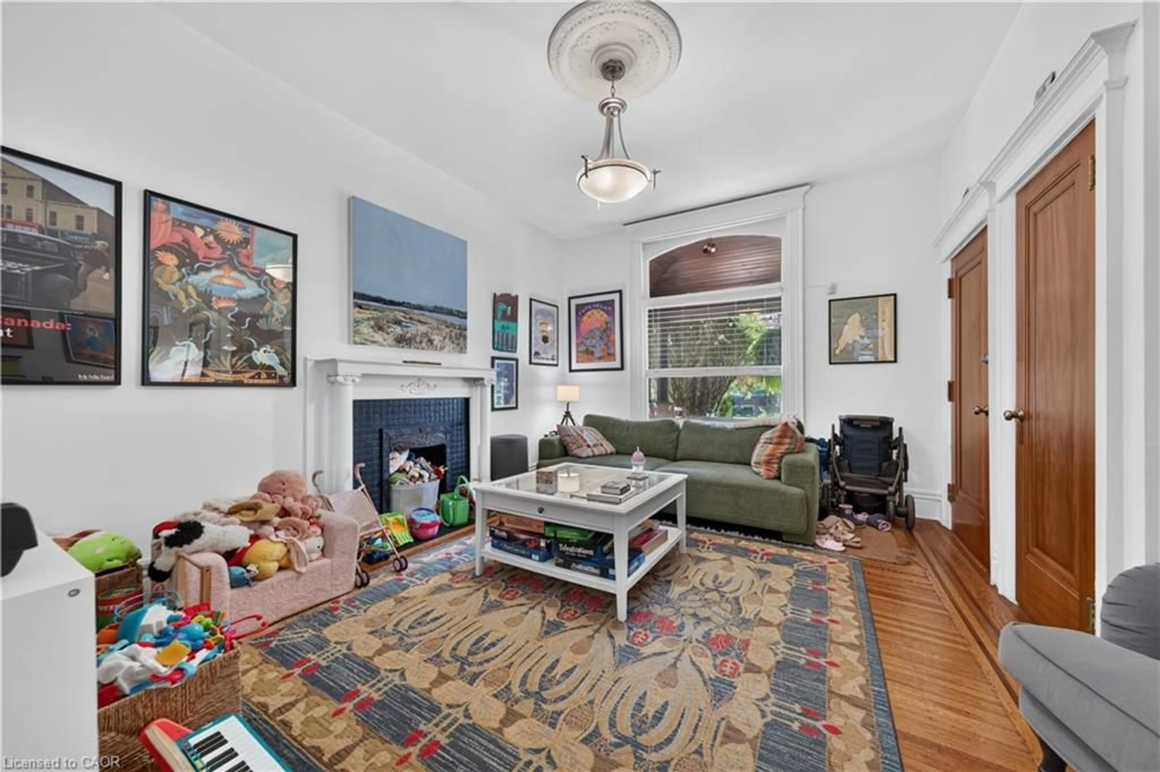Living room with furniture, unknown for 148 Markland St, Hamilton Ontario L8P 2K5