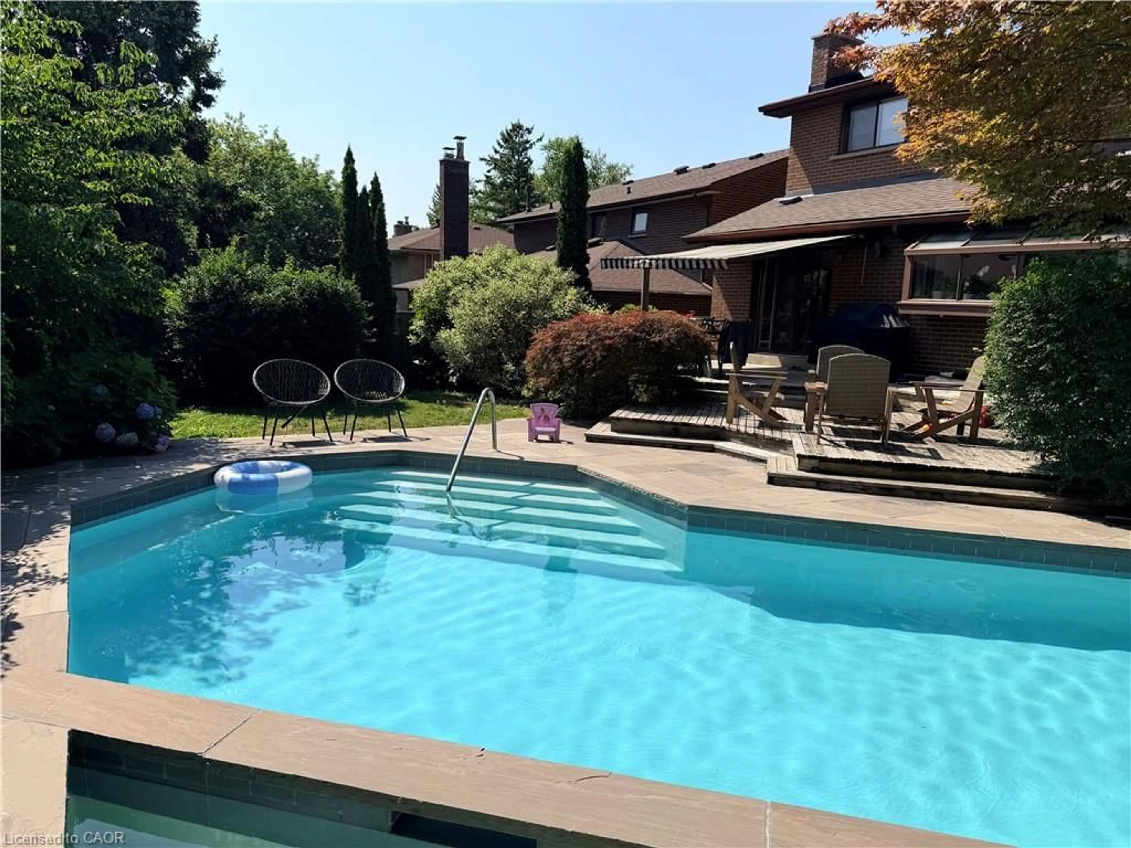 Pool for 13 Mistflower Rd, North York Ontario M2H 3G8