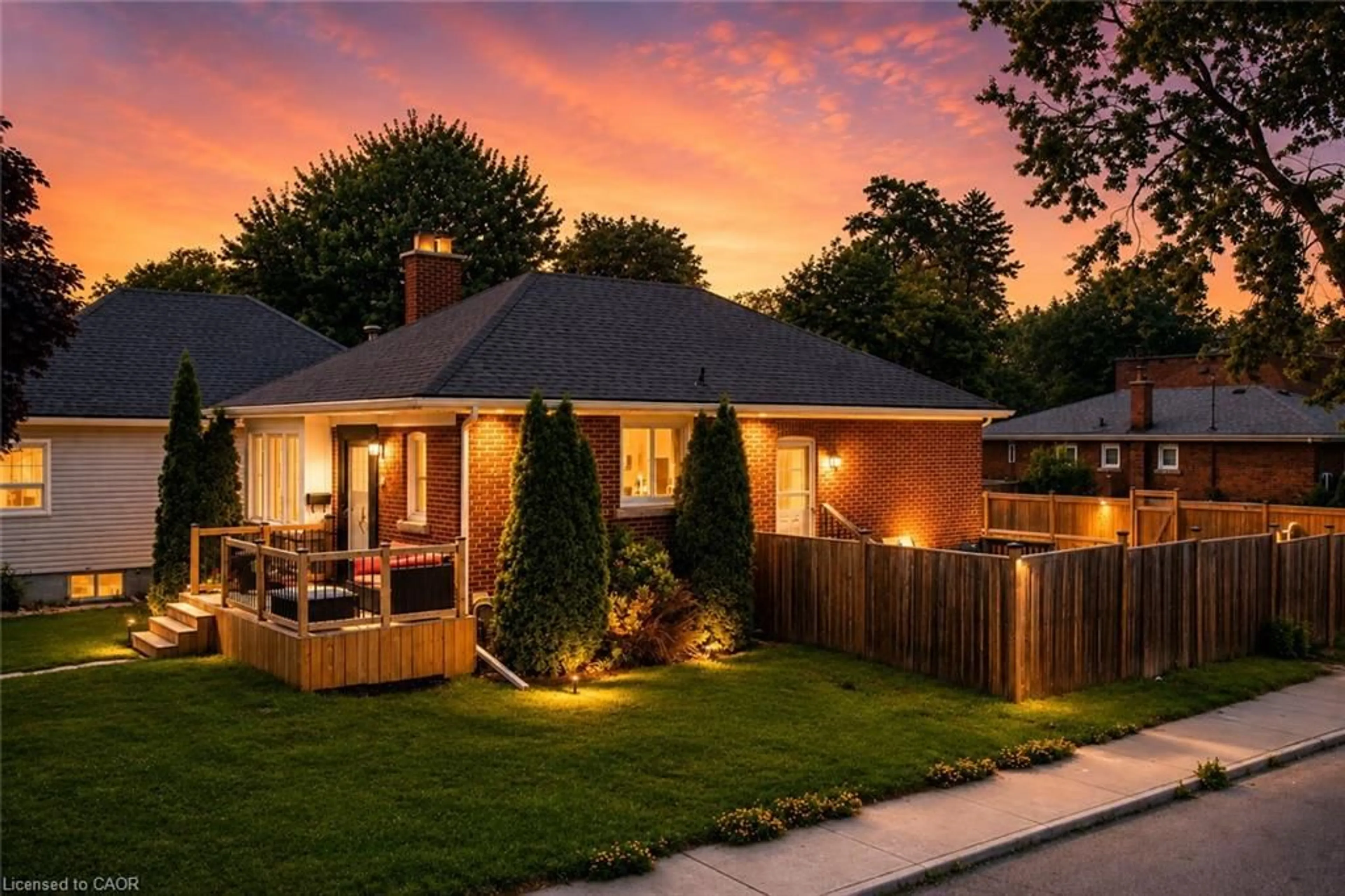 Home with brick exterior material, street for 47 Brucedale Ave, Hamilton Ontario L9A 1N1