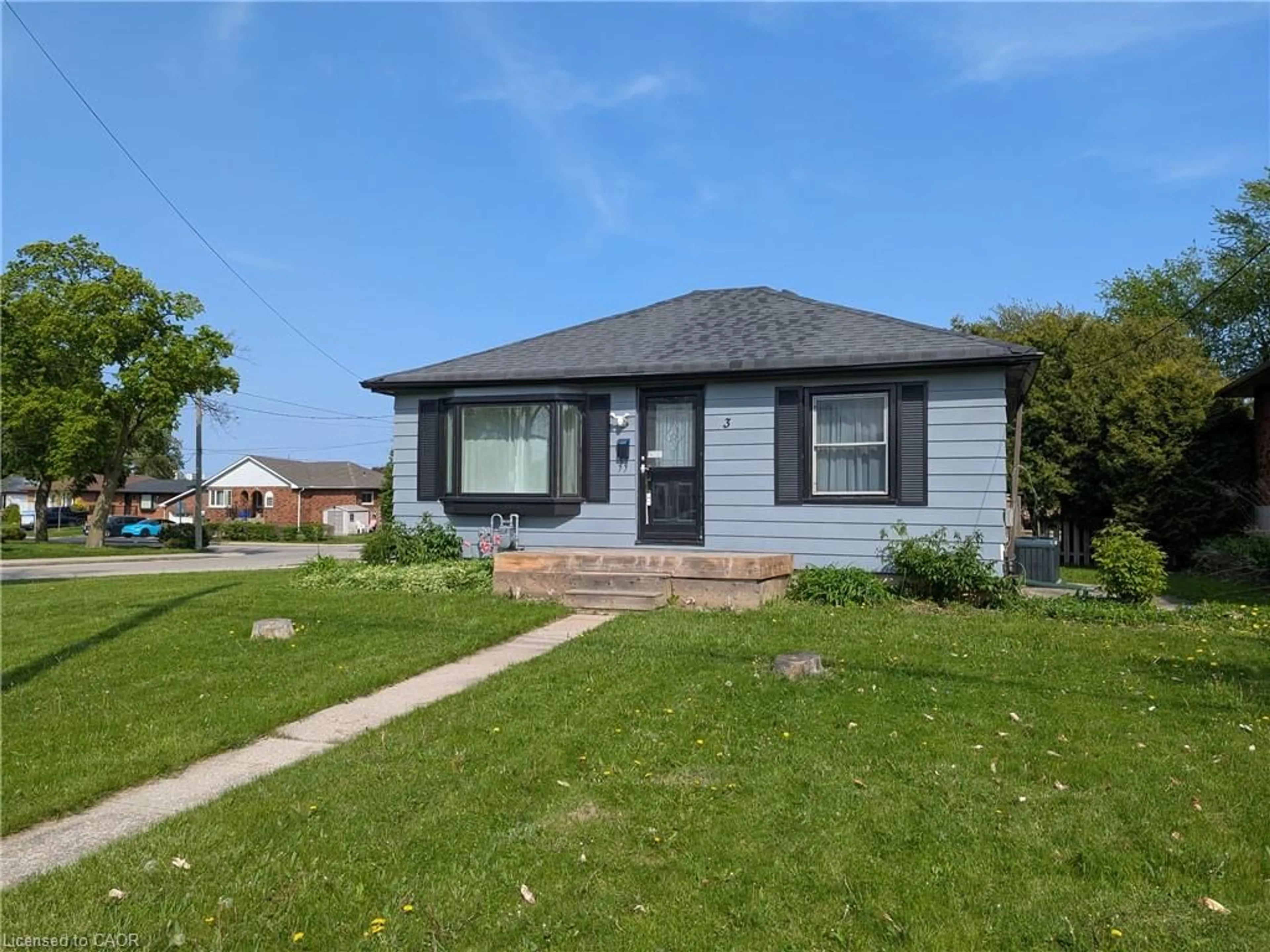 Unknown for 3 Maitland Ave, Hamilton Ontario L9A 3J4