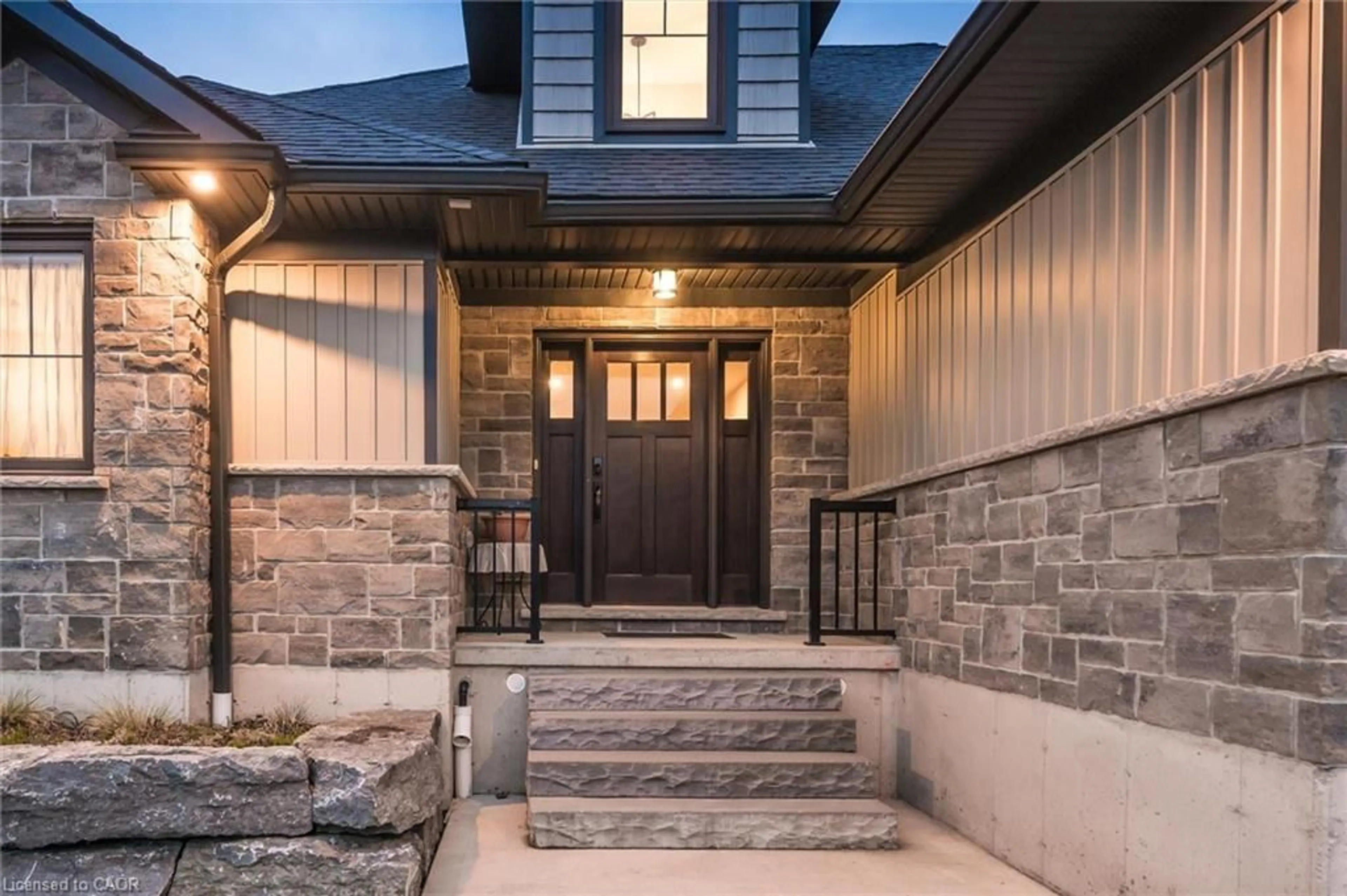 Indoor entryway for 59 Fischer Dairy Rd, Walkerton Ontario N0G 2V0