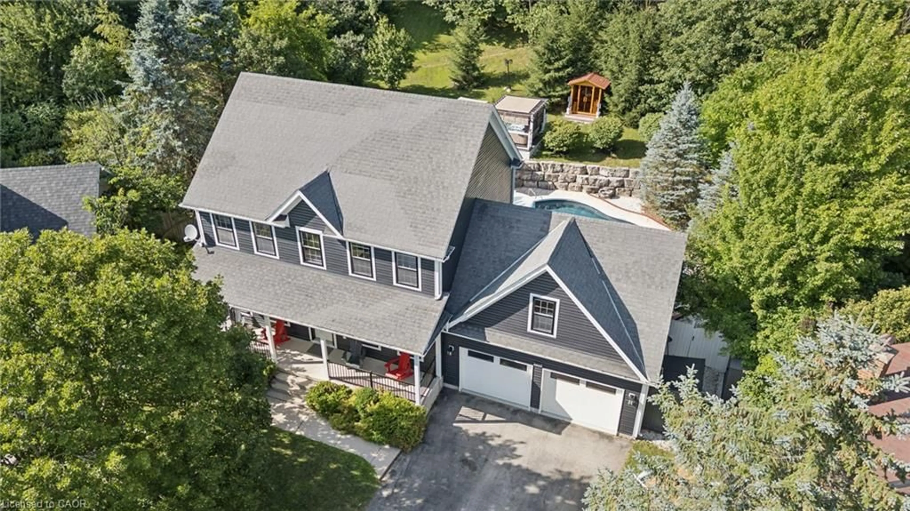 A pic from outside/outdoor area/front of a property/back of a property/a pic from drone, street for 243 Christie St, Rockwood Ontario N0B 2K0