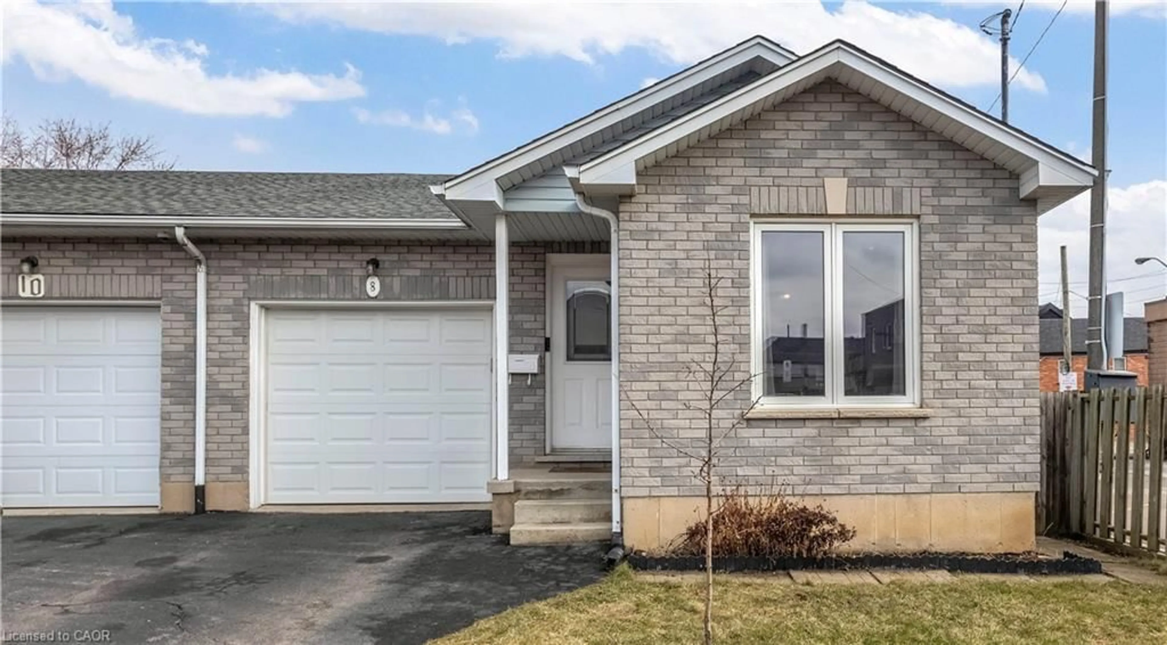 Home with brick exterior material, street for 8 Brantdale Ave, Hamilton Ontario L9C 1B7