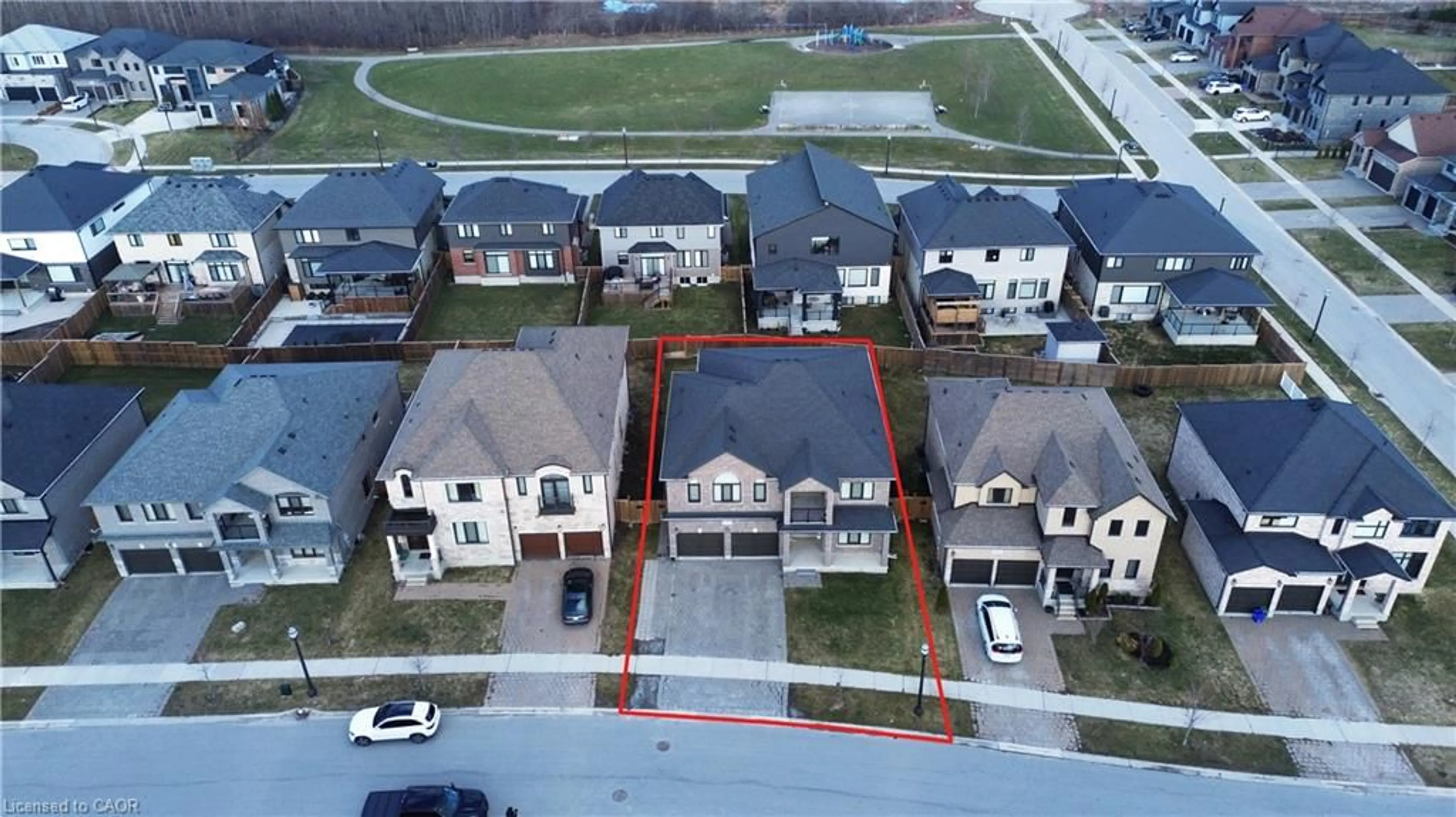 A pic from outside/outdoor area/front of a property/back of a property/a pic from drone, street for 2000 Maddex Way, London Ontario N5X 0M9
