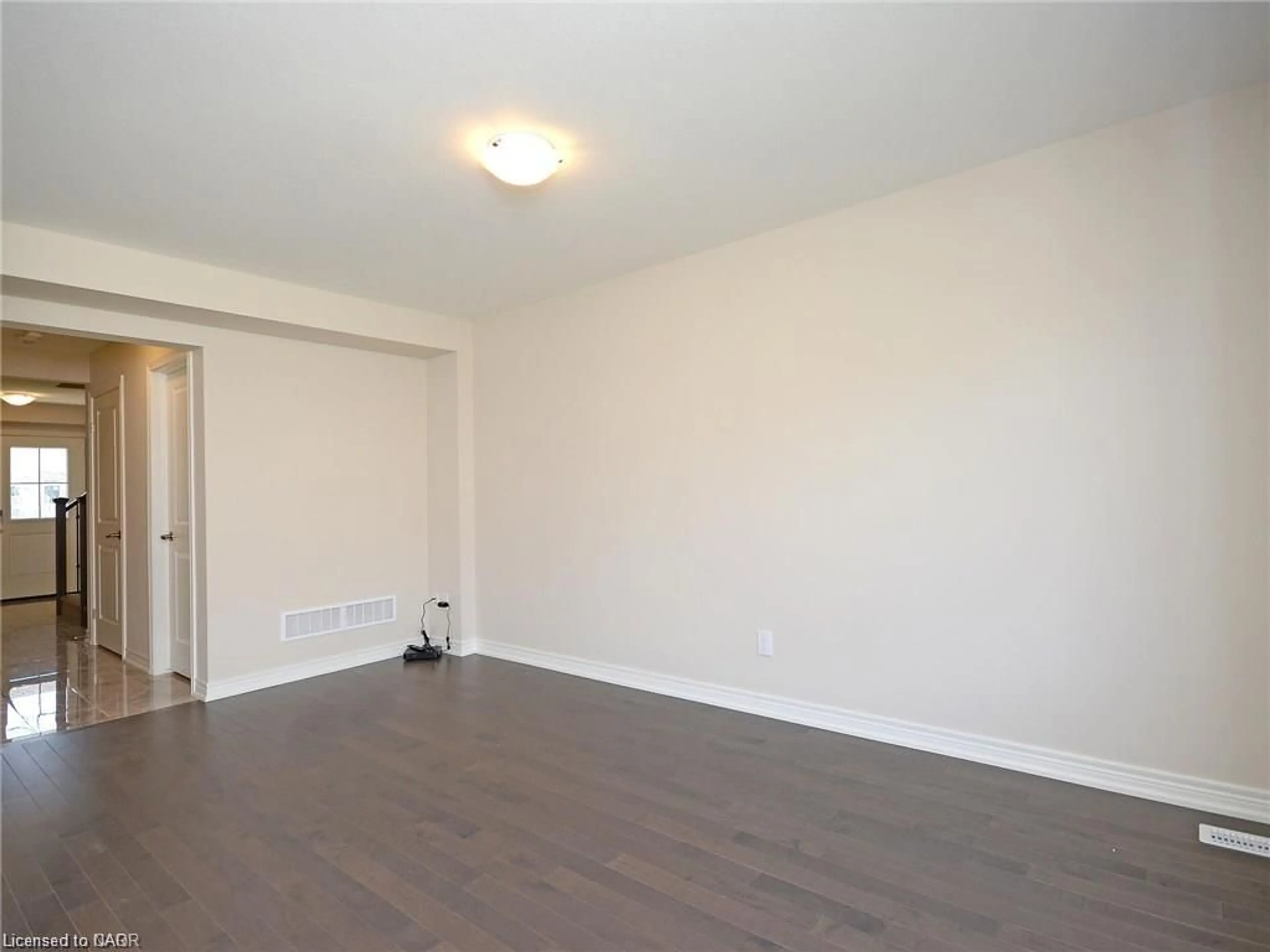 A pic of a room for 210 Heron St, Welland Ontario L3C 0G7