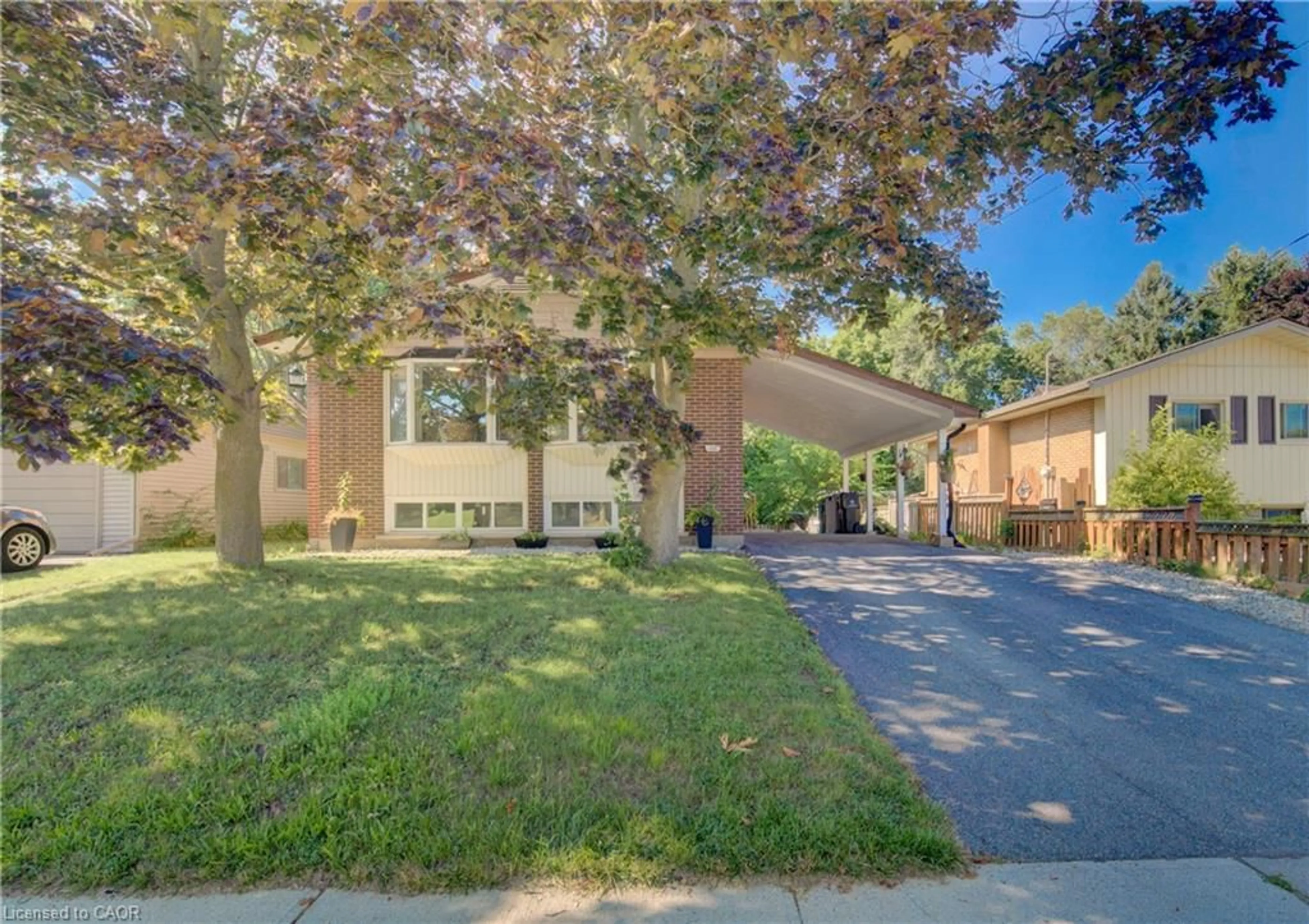 Unknown for 259 Village Rd, Kitchener Ontario N2M 4L3