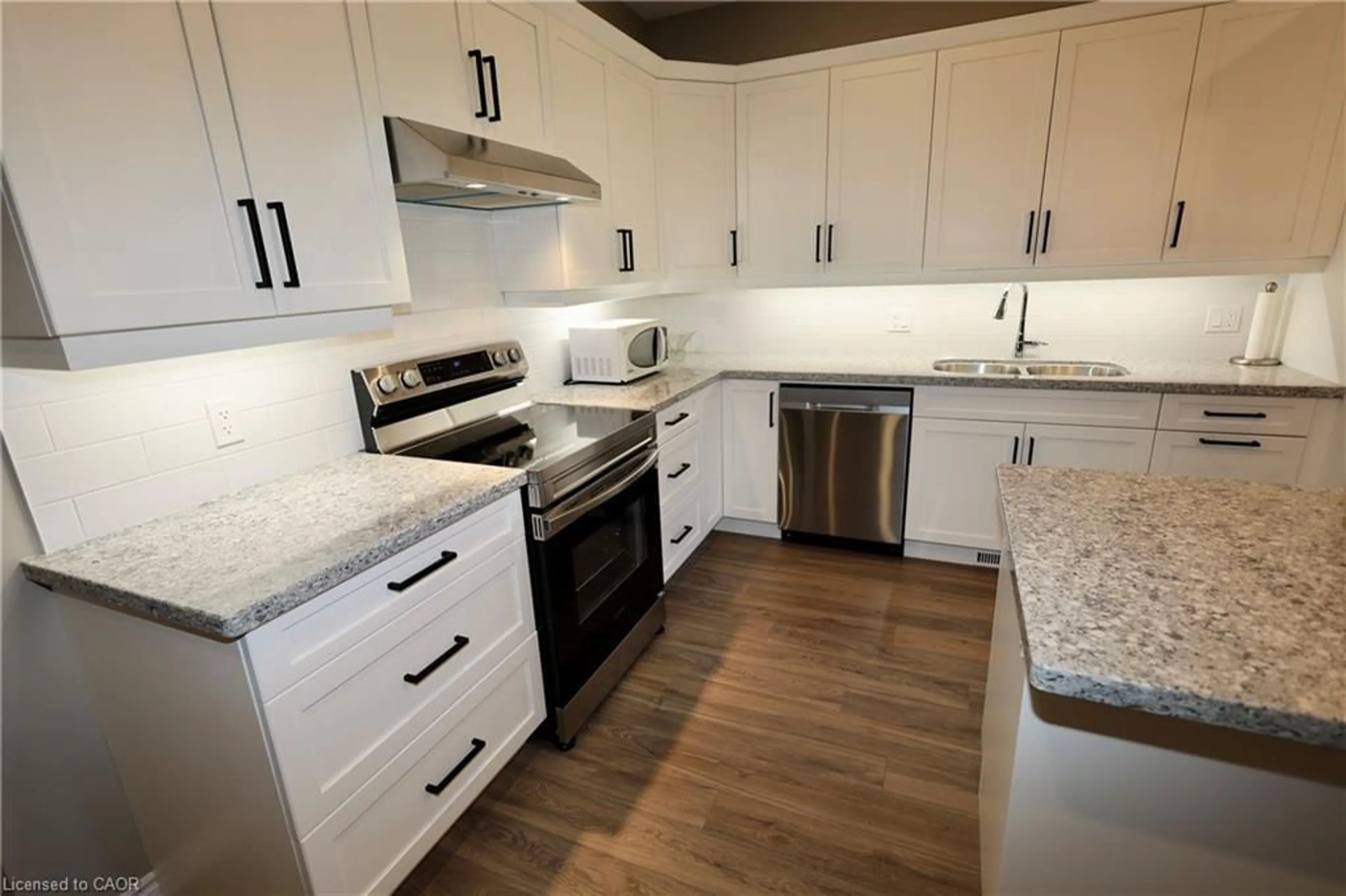 Open concept kitchen, unknown for 9 Silver Creek Rd, Seaforth Ontario N0K 1W0