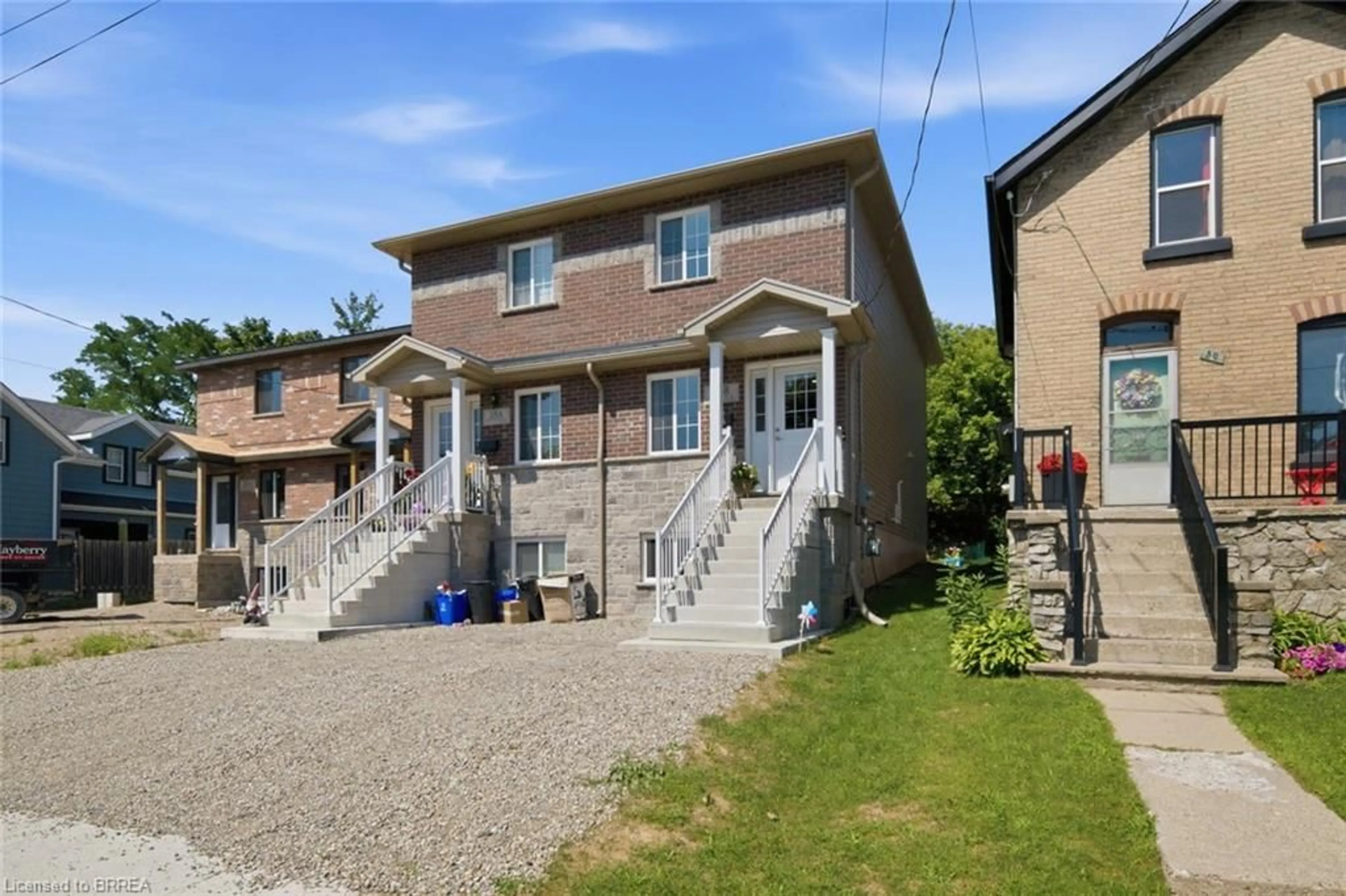 Unknown for 28B Grandview St, Brantford Ontario N3R 1Y4