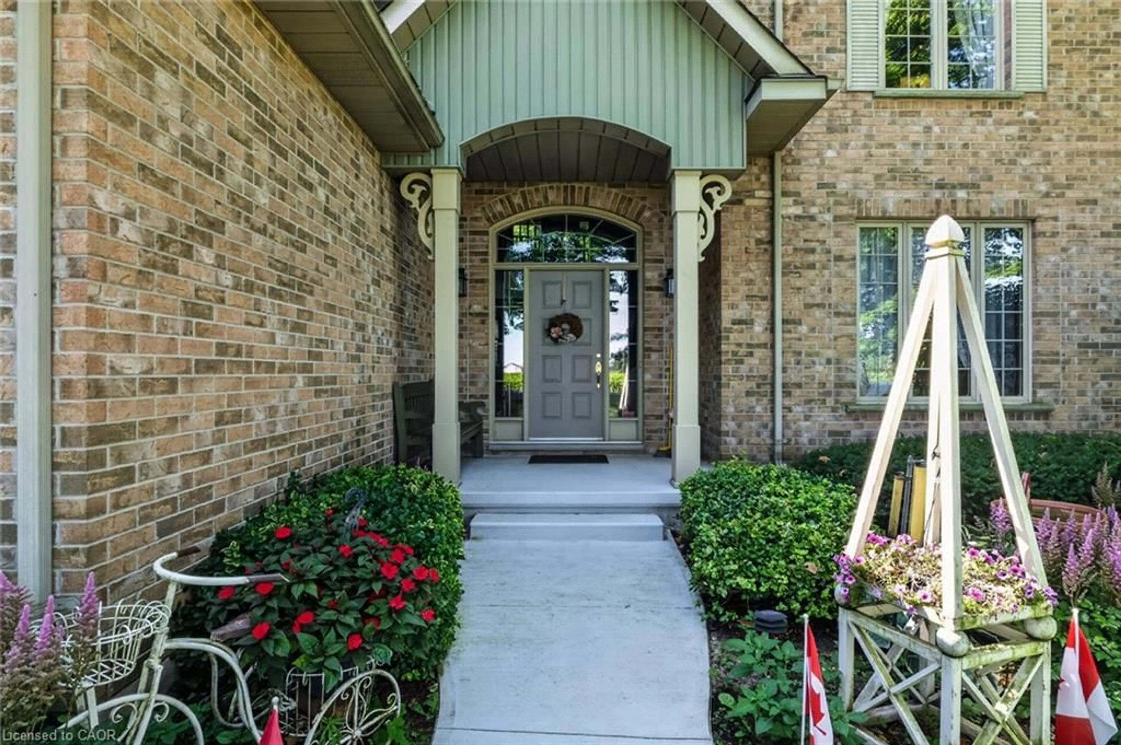 Indoor entryway for 238 Norwich Townline, Norfolk Ontario N0J 1R0