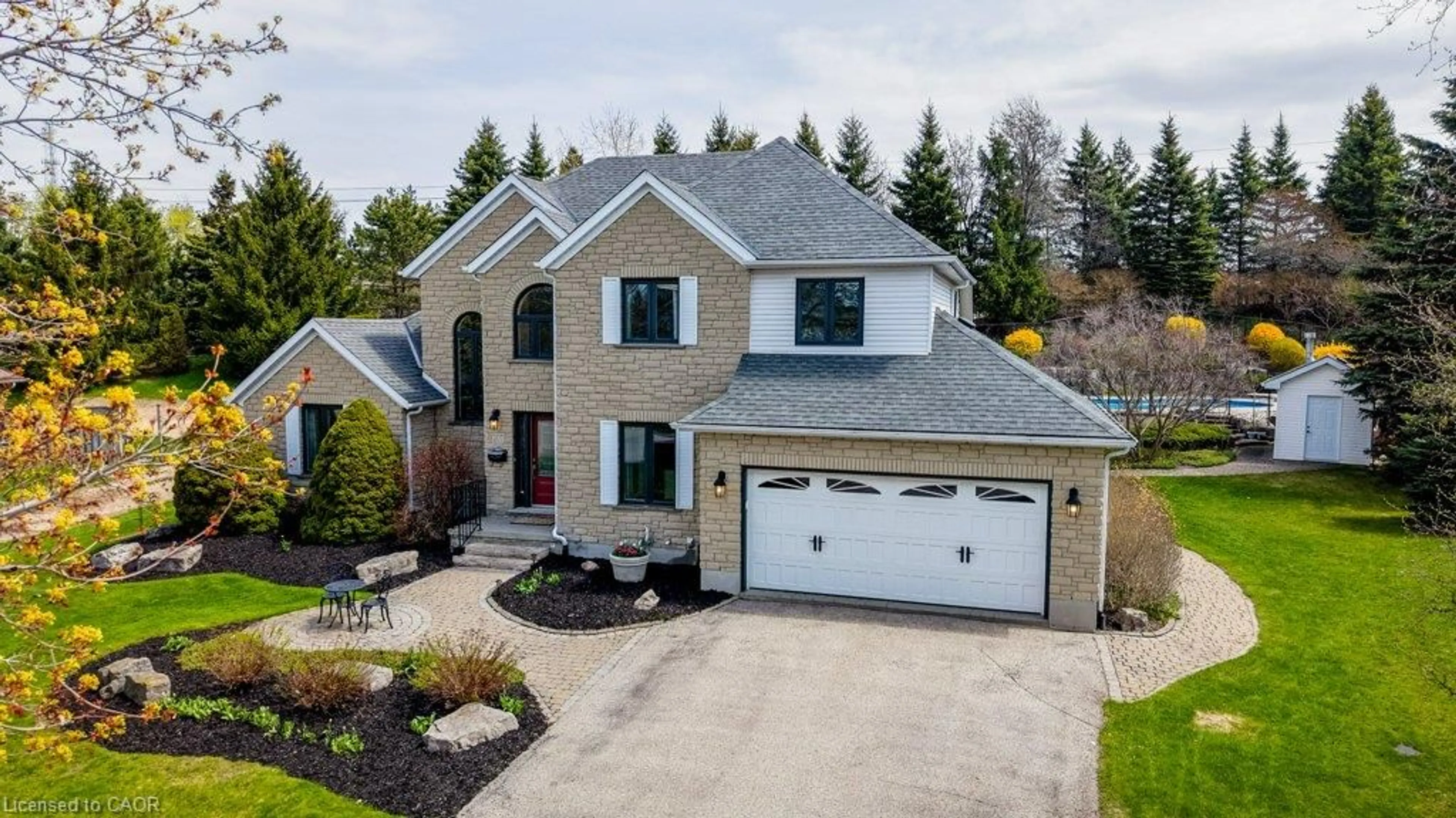 Home with brick exterior material, street for 207 Woodridge Dr, Mannheim Ontario N0B 2N0
