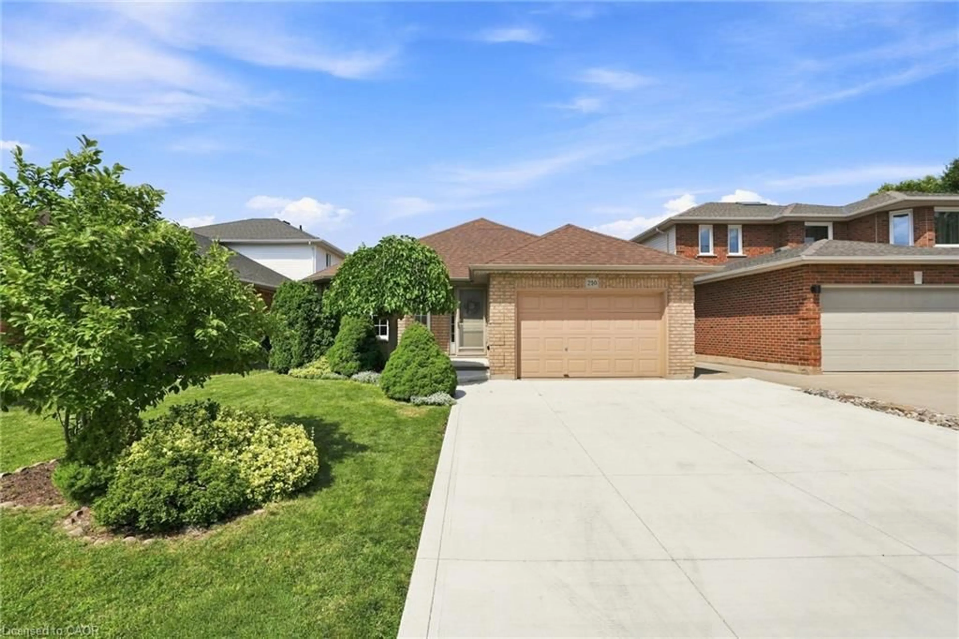 A pic from outside/outdoor area/front of a property/back of a property/a pic from drone, street for 210 Bastille St, Hamilton Ontario L9B 2G5