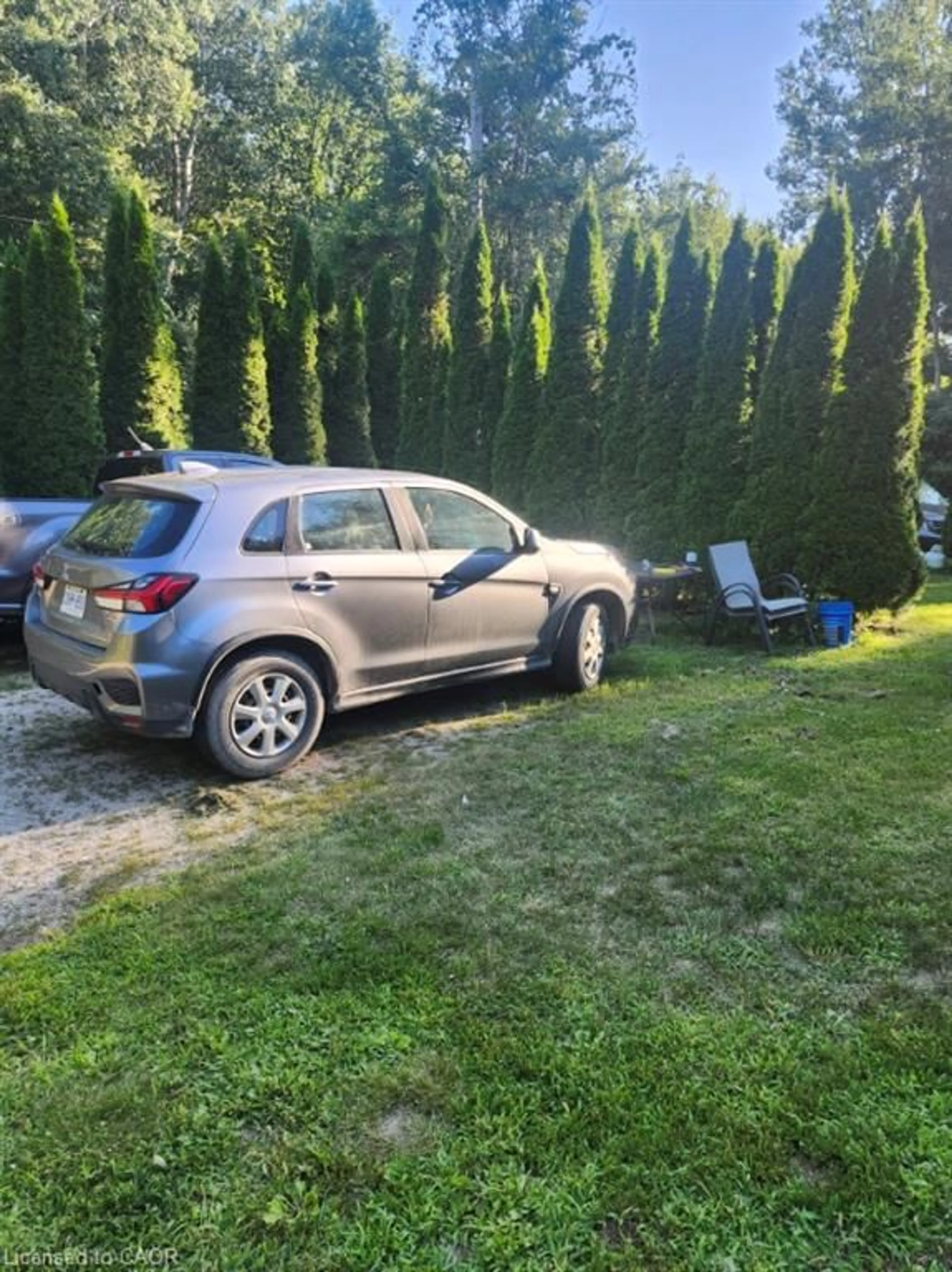 Parking for 330 13th Concession Rd, Scotland Ontario N0E 1R0