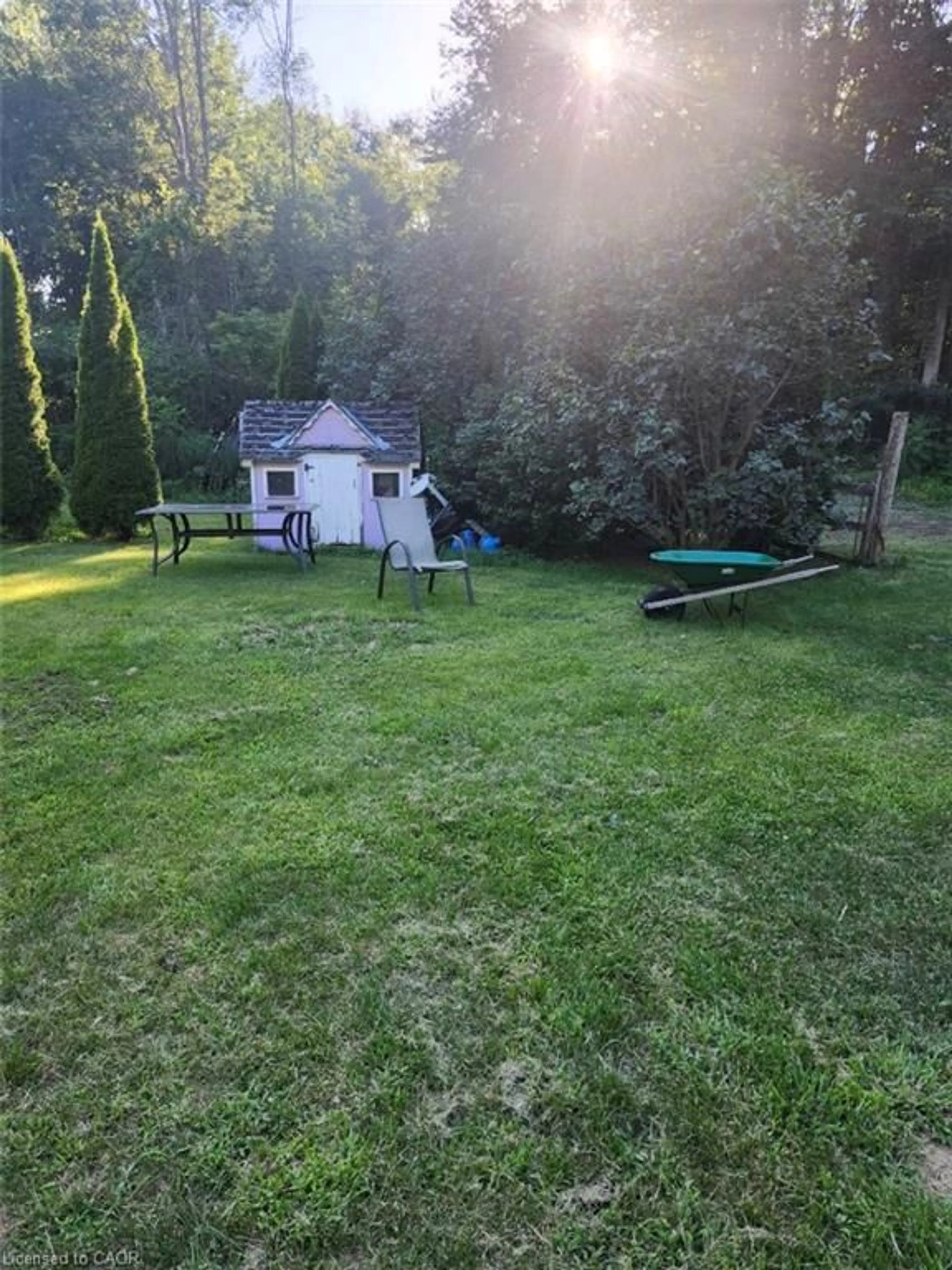 A pic from outside/outdoor area/front of a property/back of a property/a pic from drone, unknown for 330 13th Concession Rd, Scotland Ontario N0E 1R0