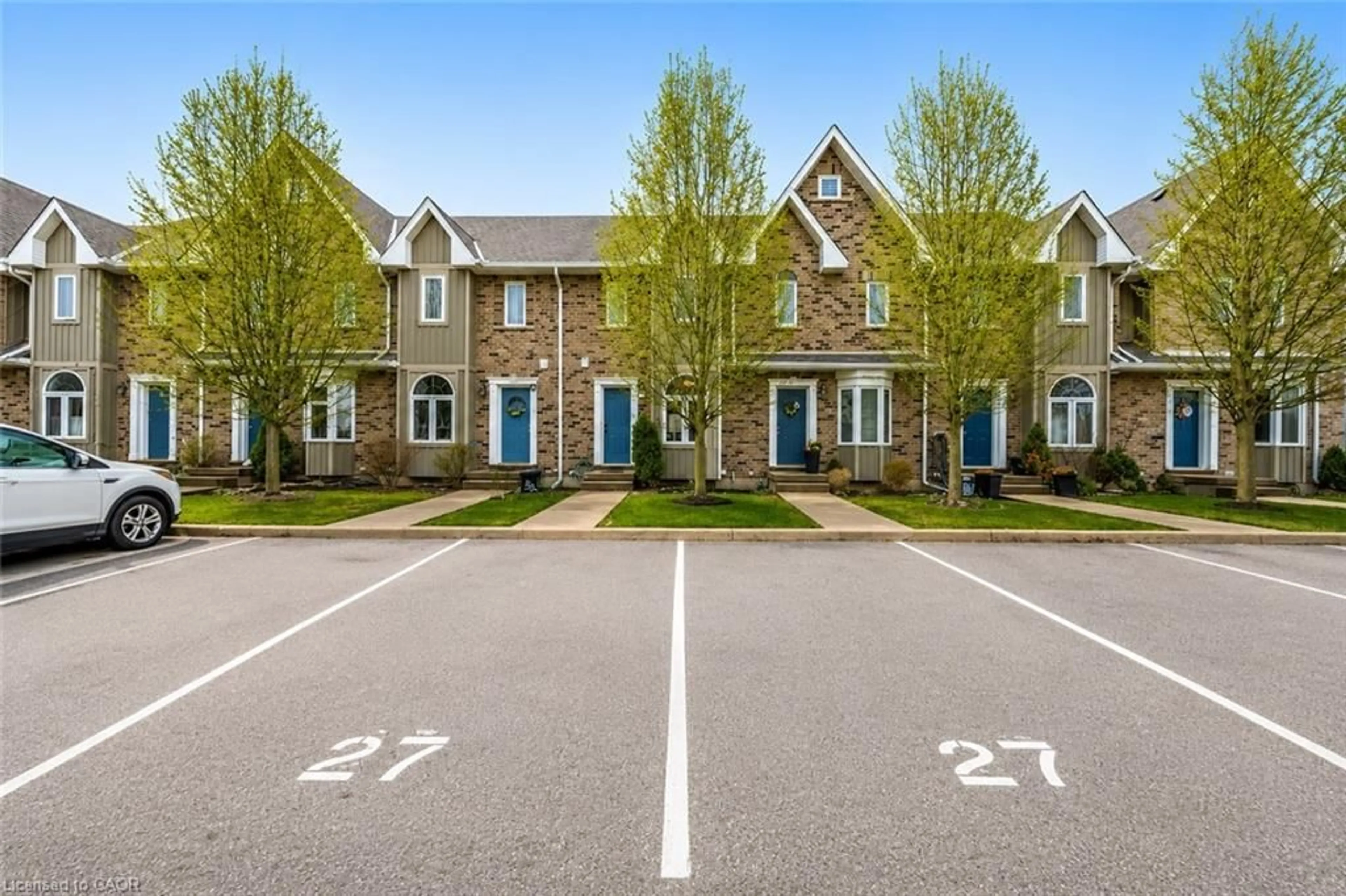 A pic from outside/outdoor area/front of a property/back of a property/a pic from drone, street for 68A Main St #27, Hagersville Ontario N0A 1H0