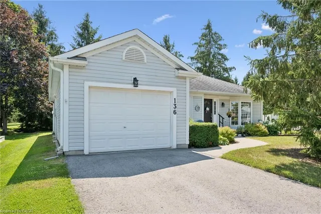 136 Bristlecone Cres, Belwood 2