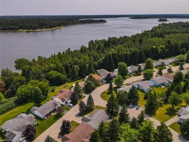 60 Pine Ridge Rd Rd, Belwood 2