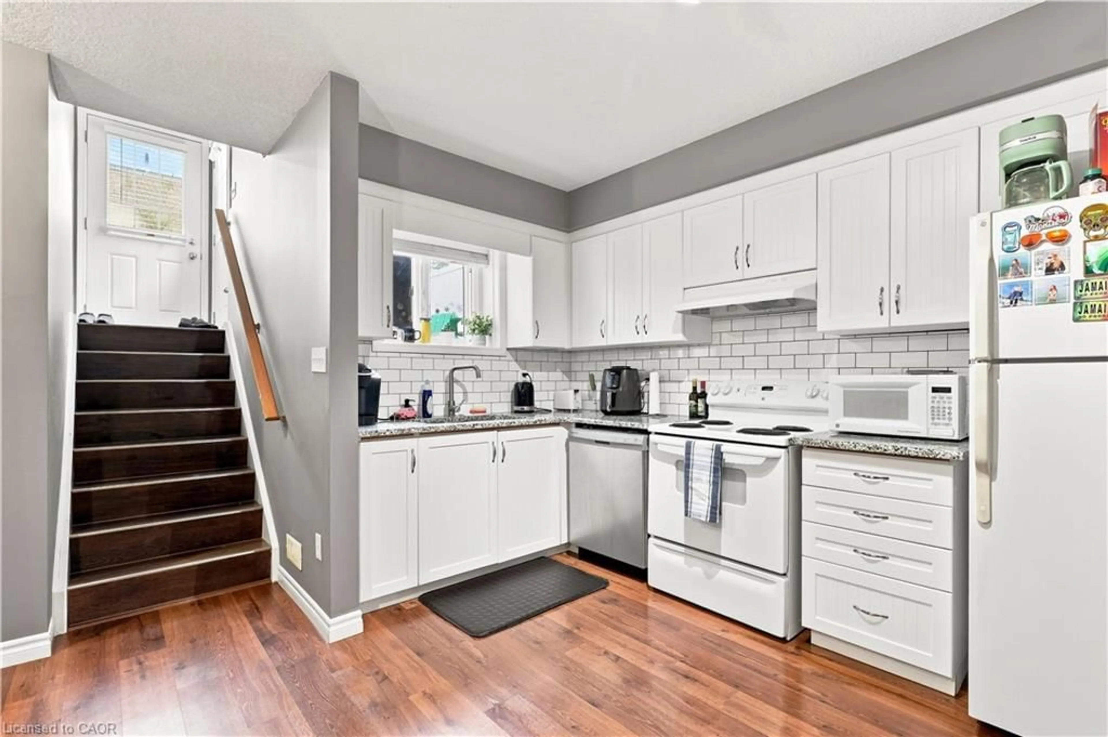 Open concept kitchen, unknown for 240 Westmeadow Dr #11A, Kitchener Ontario N2N 0A1