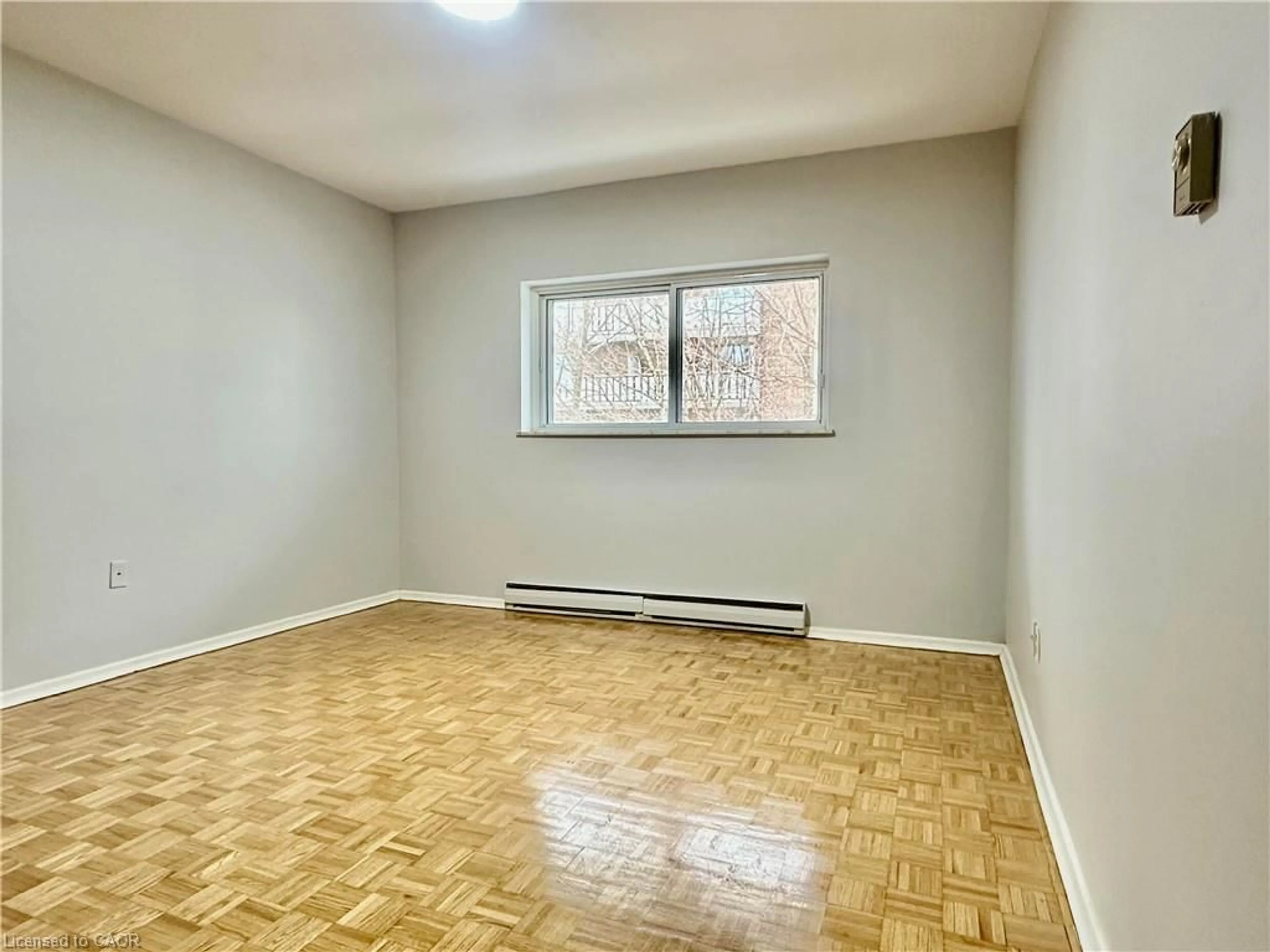 A pic of a room for 11 Woodman Dr #409, Hamilton Ontario L8K 4E3