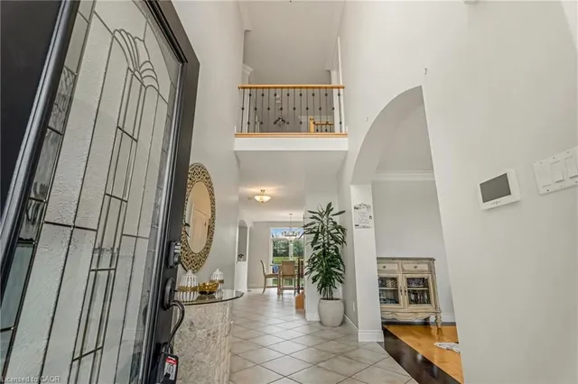 351 Highland Rd, Stoney Creek 5