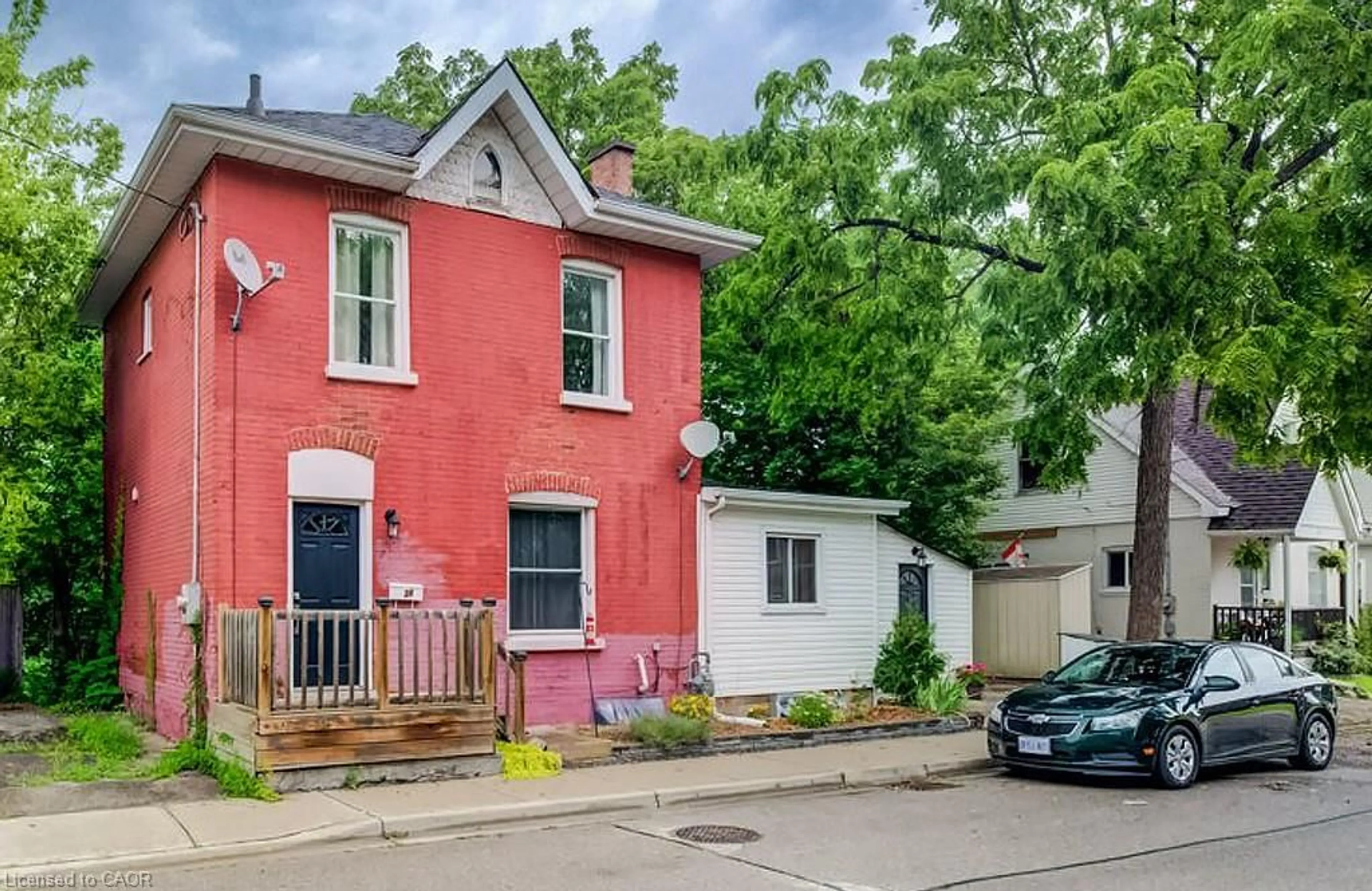 Home with brick exterior material, street for 38 Rose Ave, Brantford Ontario N3S 2M2