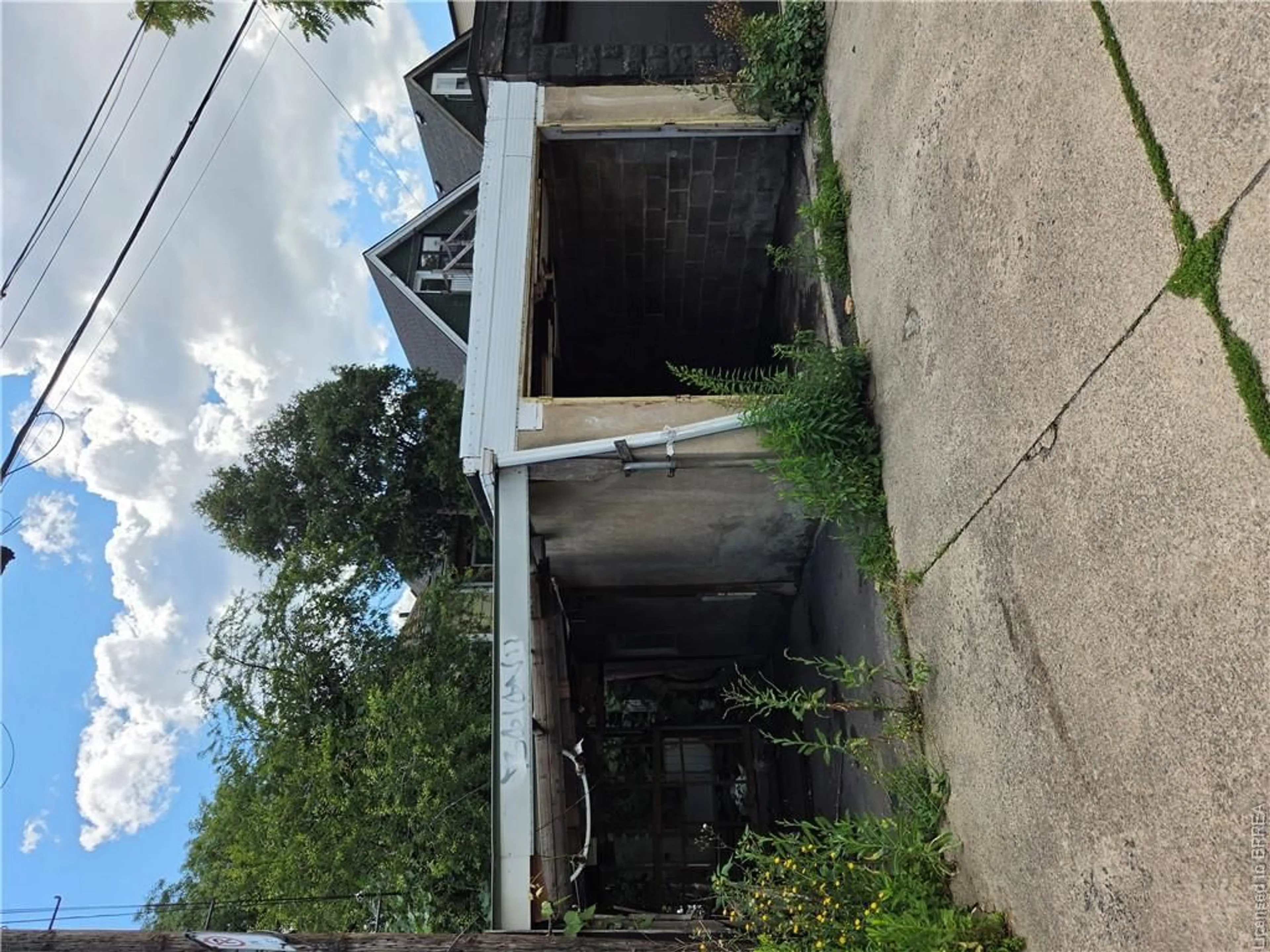 Shed for 14 Arthur Ave, Hamilton Ontario L8M 2H4