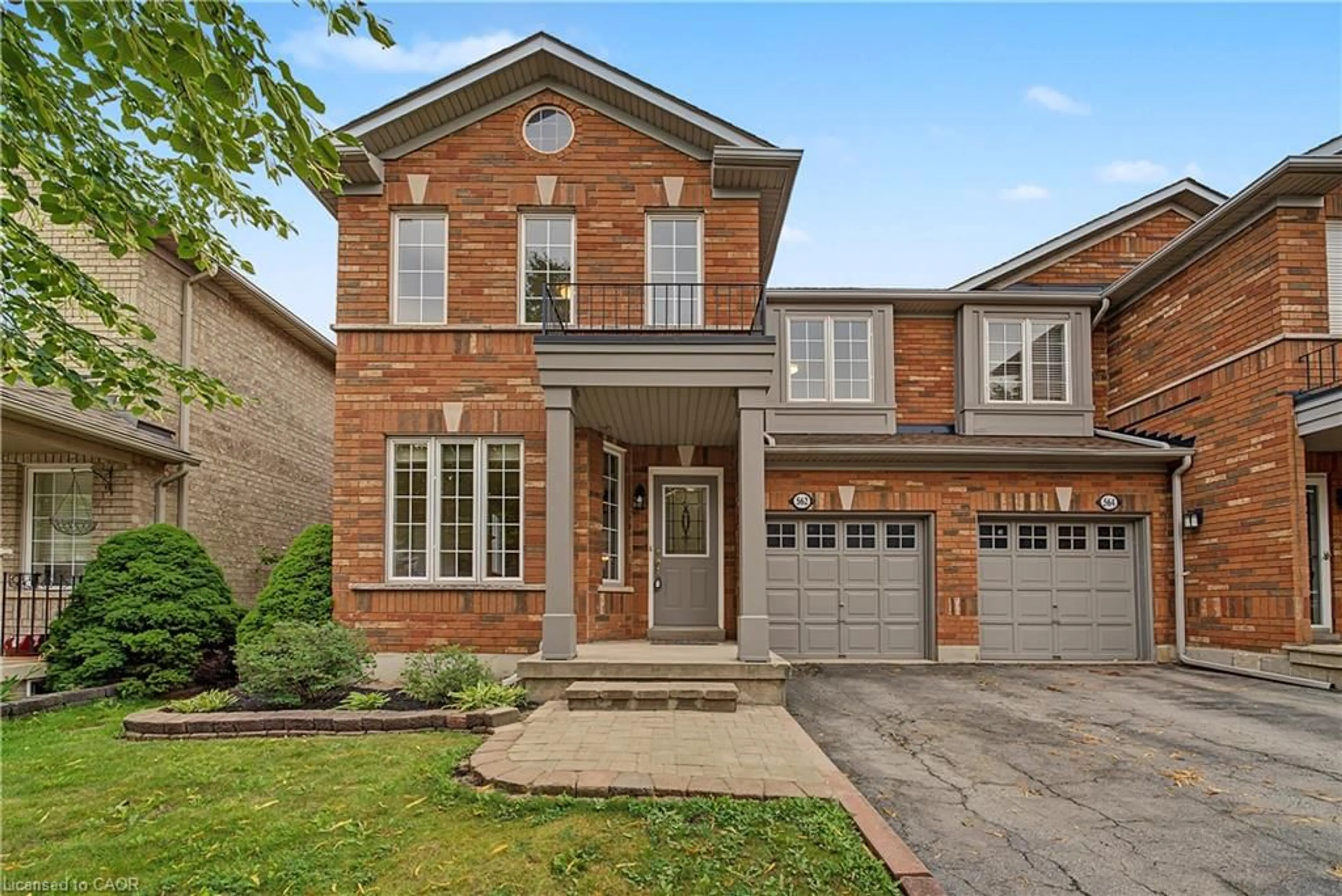 Home with brick exterior material, street for 562 Delphine Dr, Burlington Ontario L7L 6X1