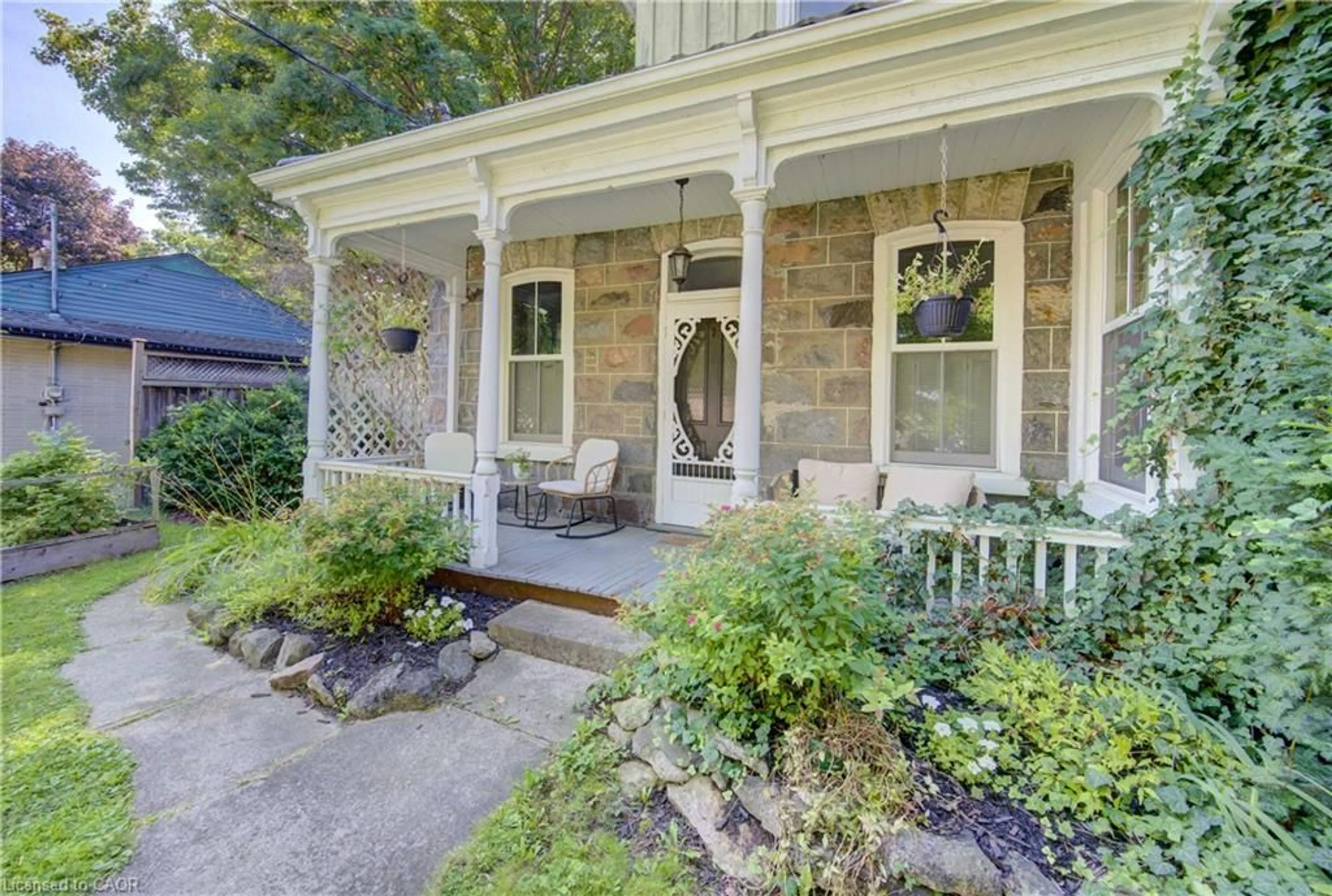 Unknown for 63 Birch St, Cambridge Ontario N1R 2M6