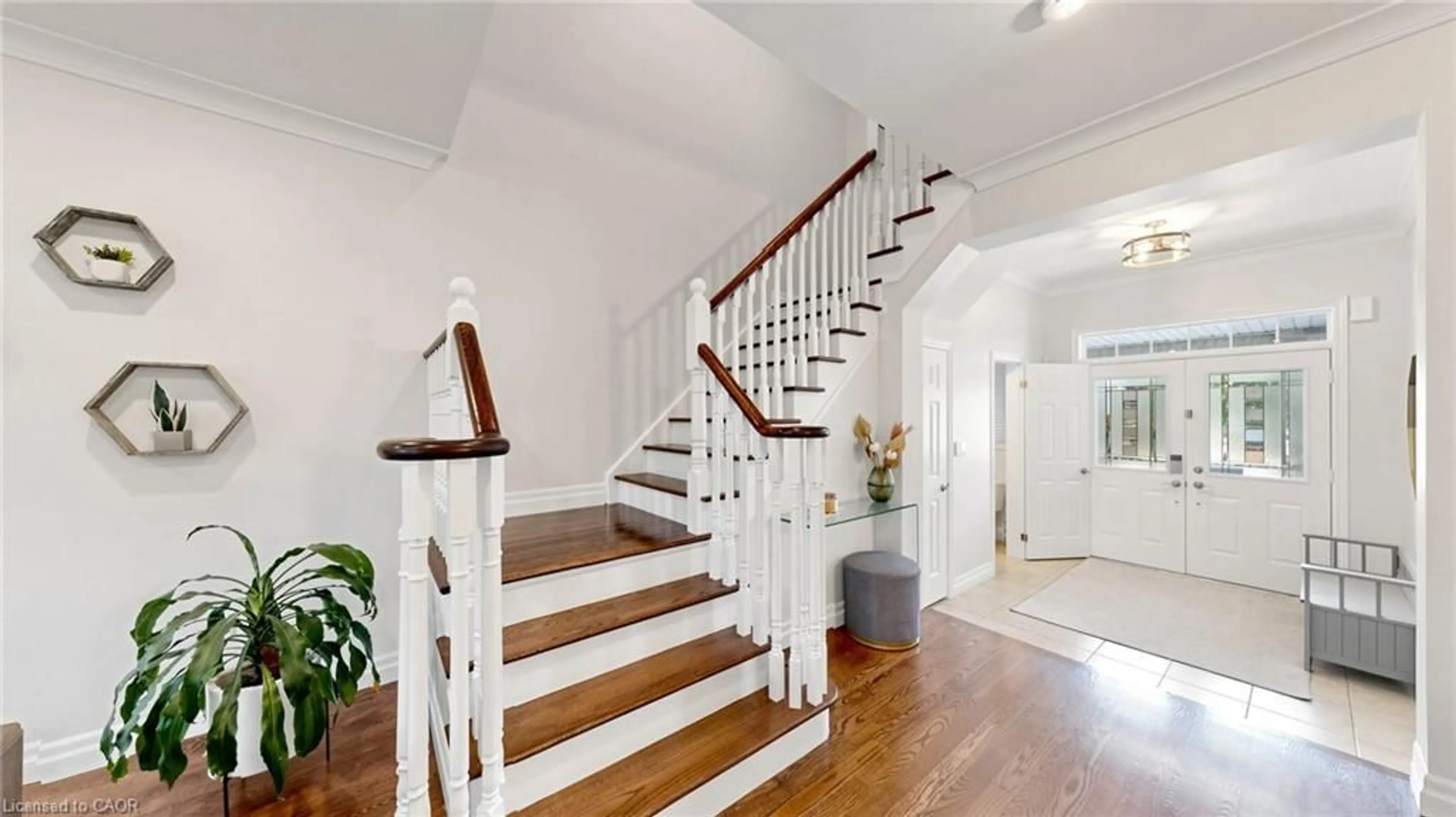 Unknown for 3275 Stalybridge Dr #10, Oakville Ontario L6M 0L2