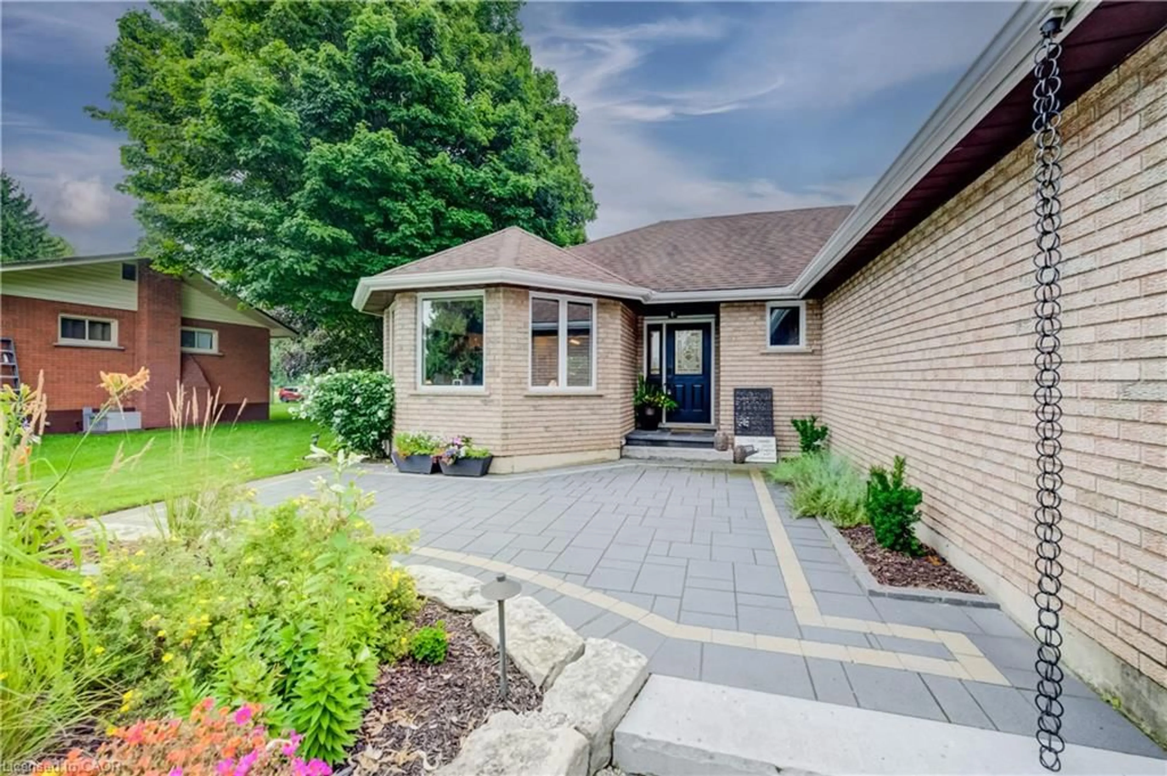 Home with brick exterior material, street for 270 Talbot St, Courtland Ontario N0J 1E0