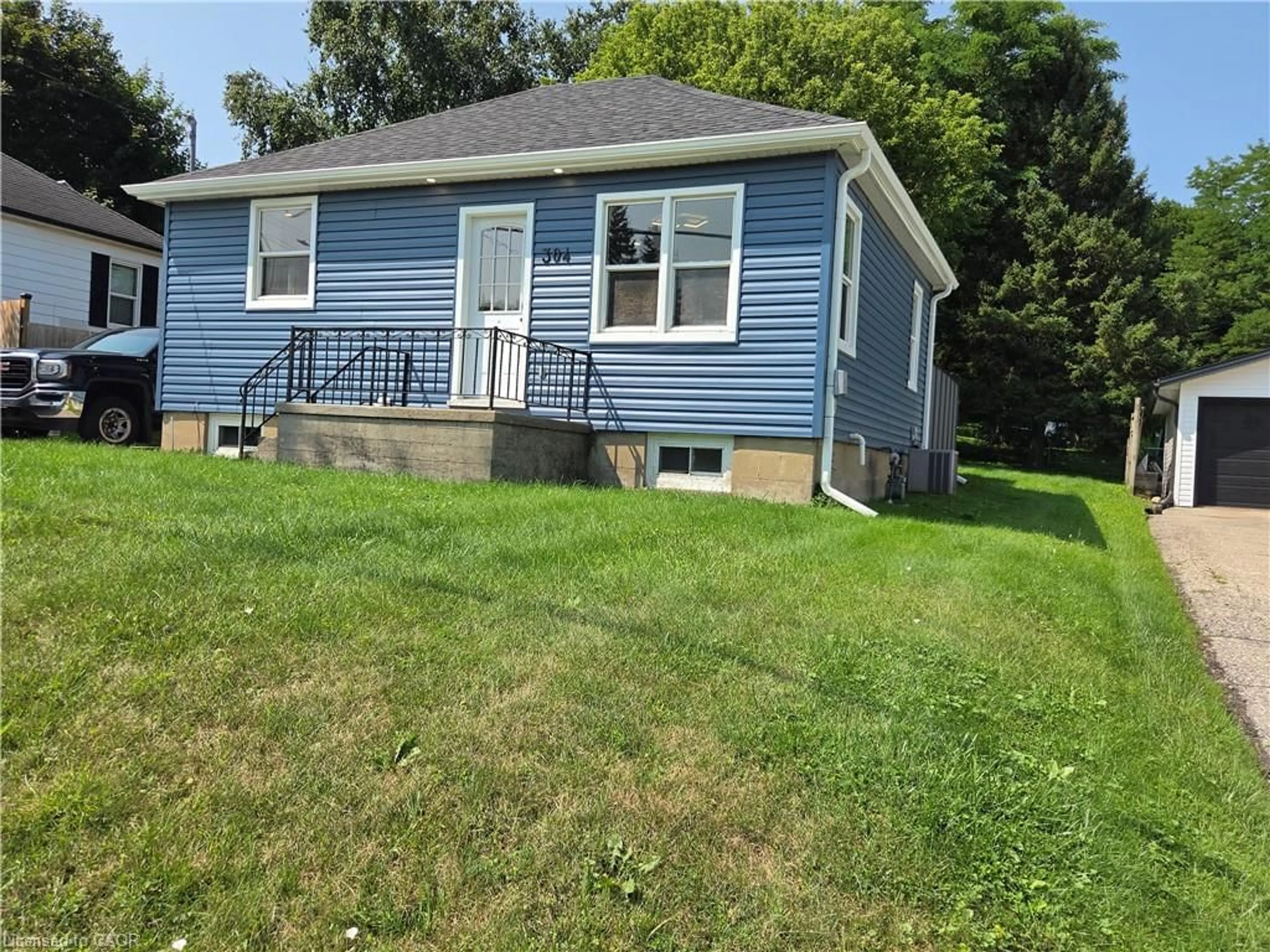 Unknown for 304 Mill St, Woodstock Ontario N4S 2X5