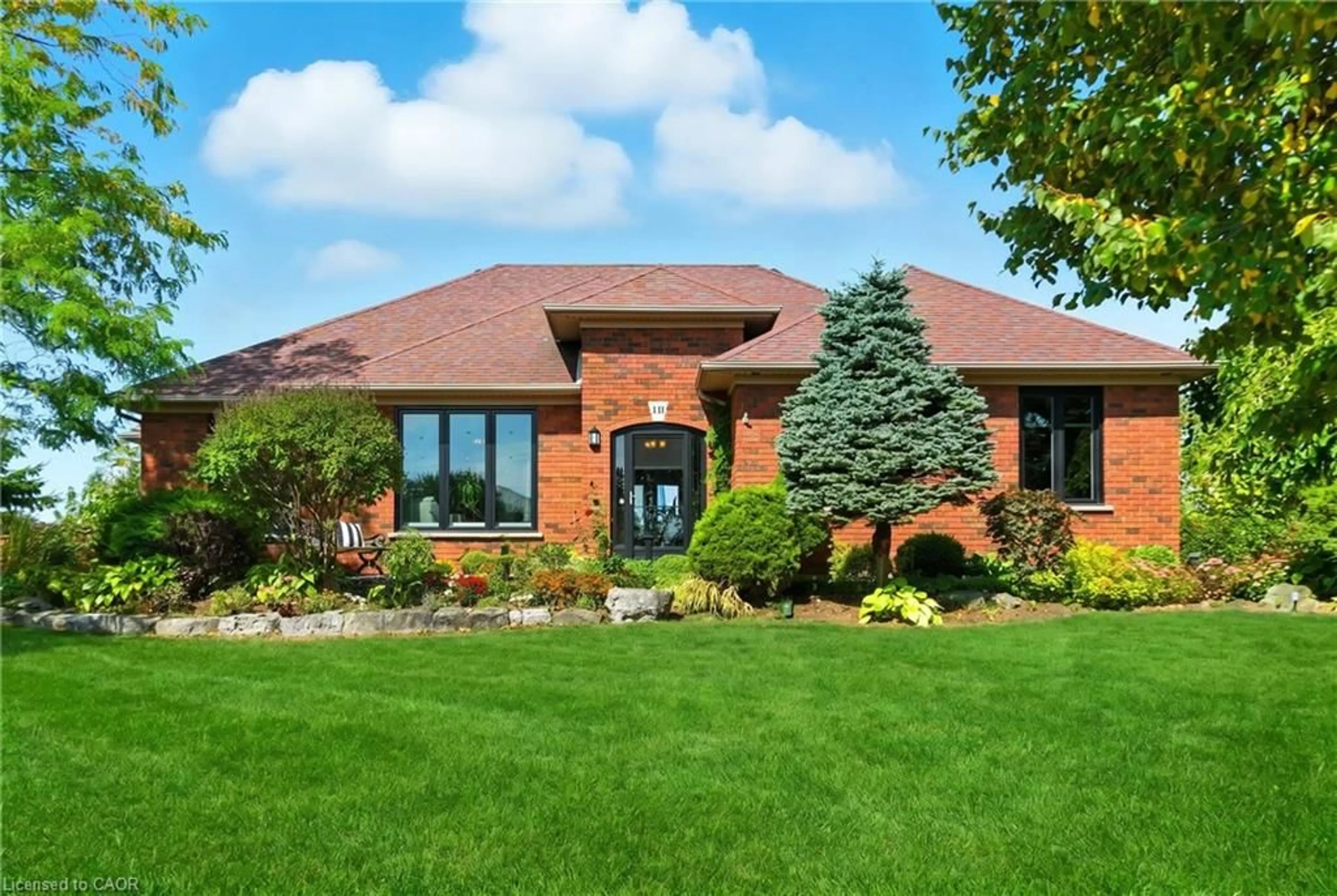 Home with brick exterior material, street for 10 Featherstone Ave, Selkirk Ontario N0A 1P0