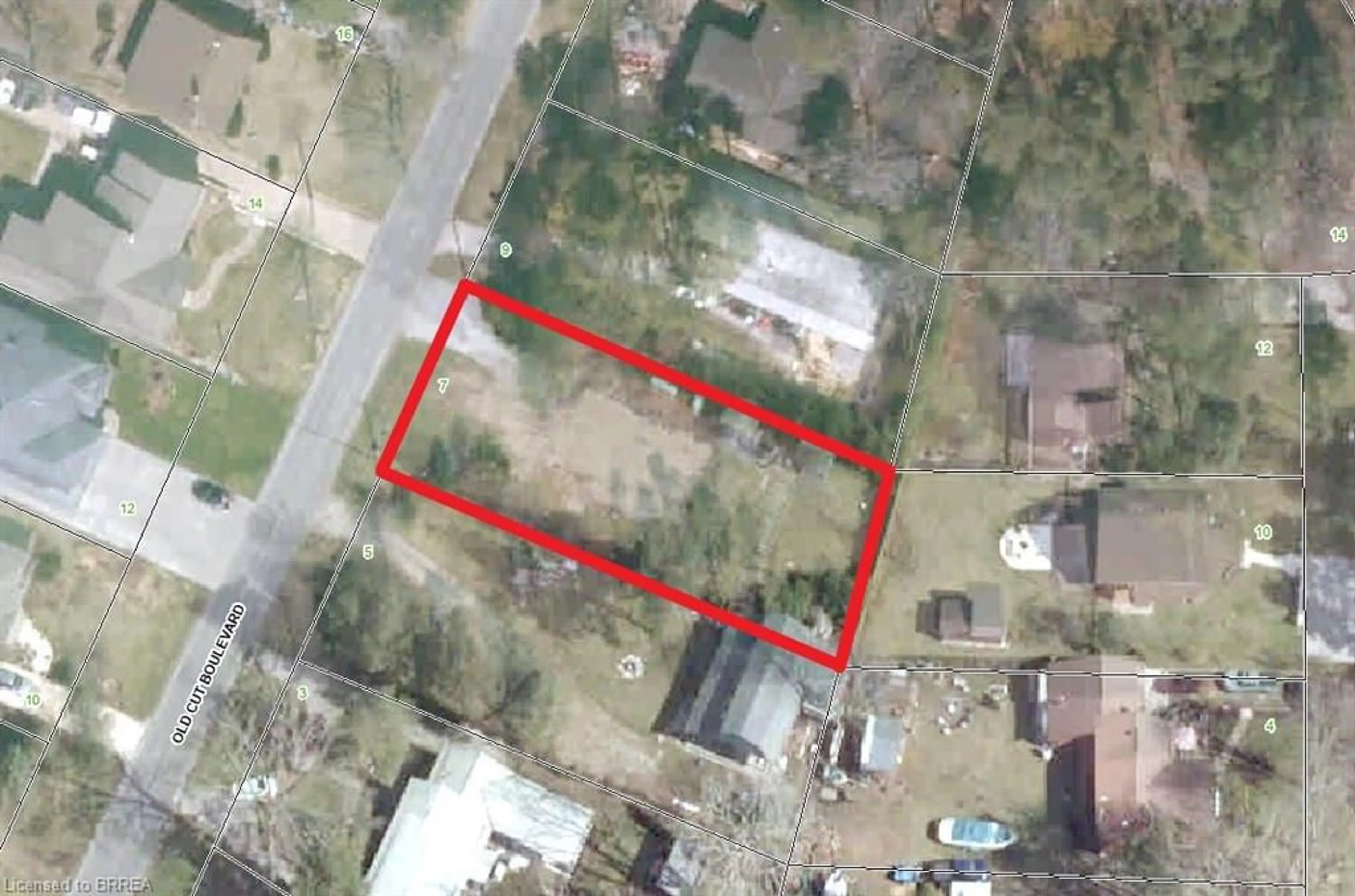 A pic from outside/outdoor area/front of a property/back of a property/a pic from drone, street for 7 Old Cut Blvd, Port Rowan Ontario N0E 1M0
