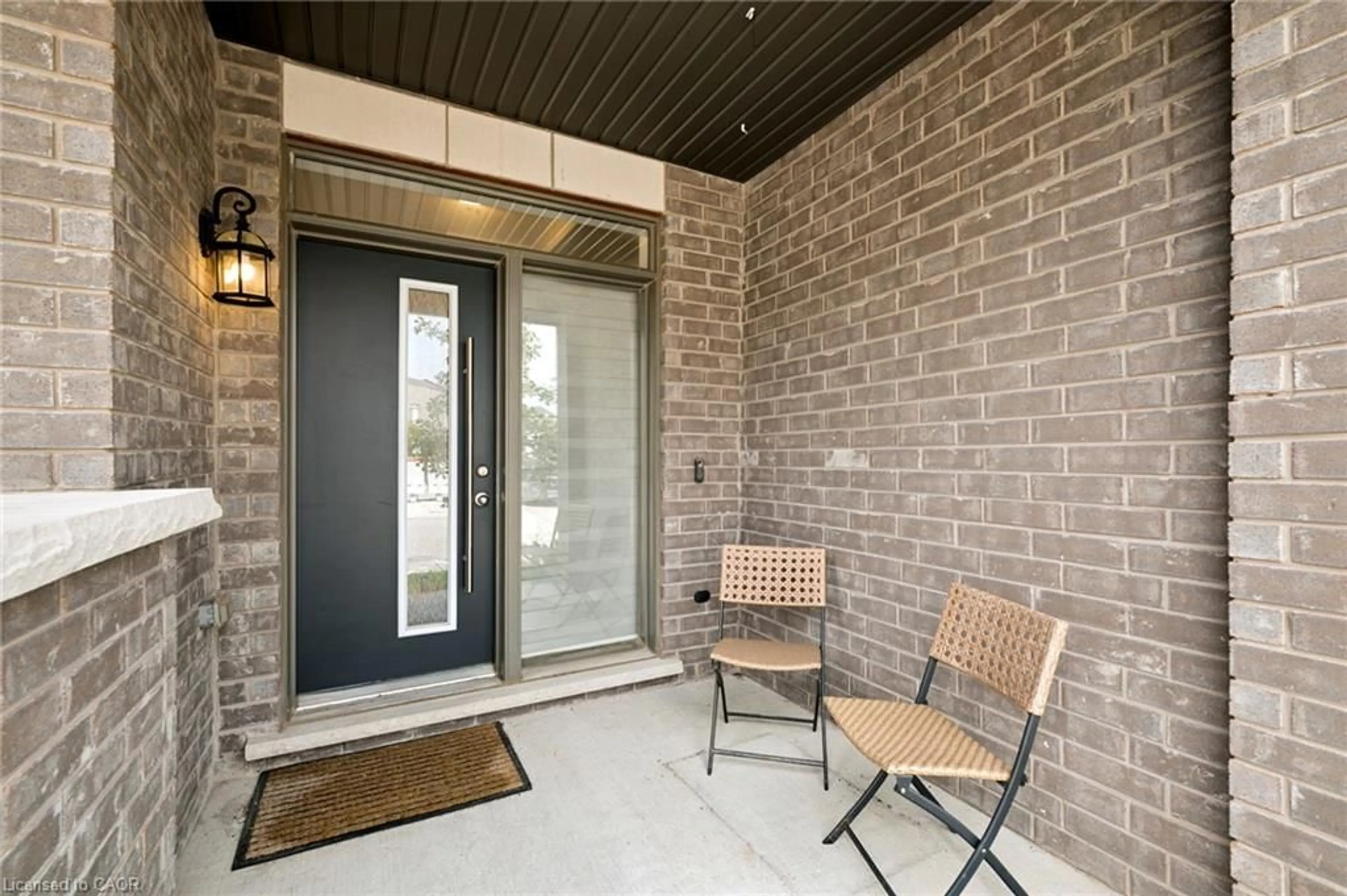 Indoor entryway for 166 Deerpath Dr #49, Guelph Ontario N1K 0E2