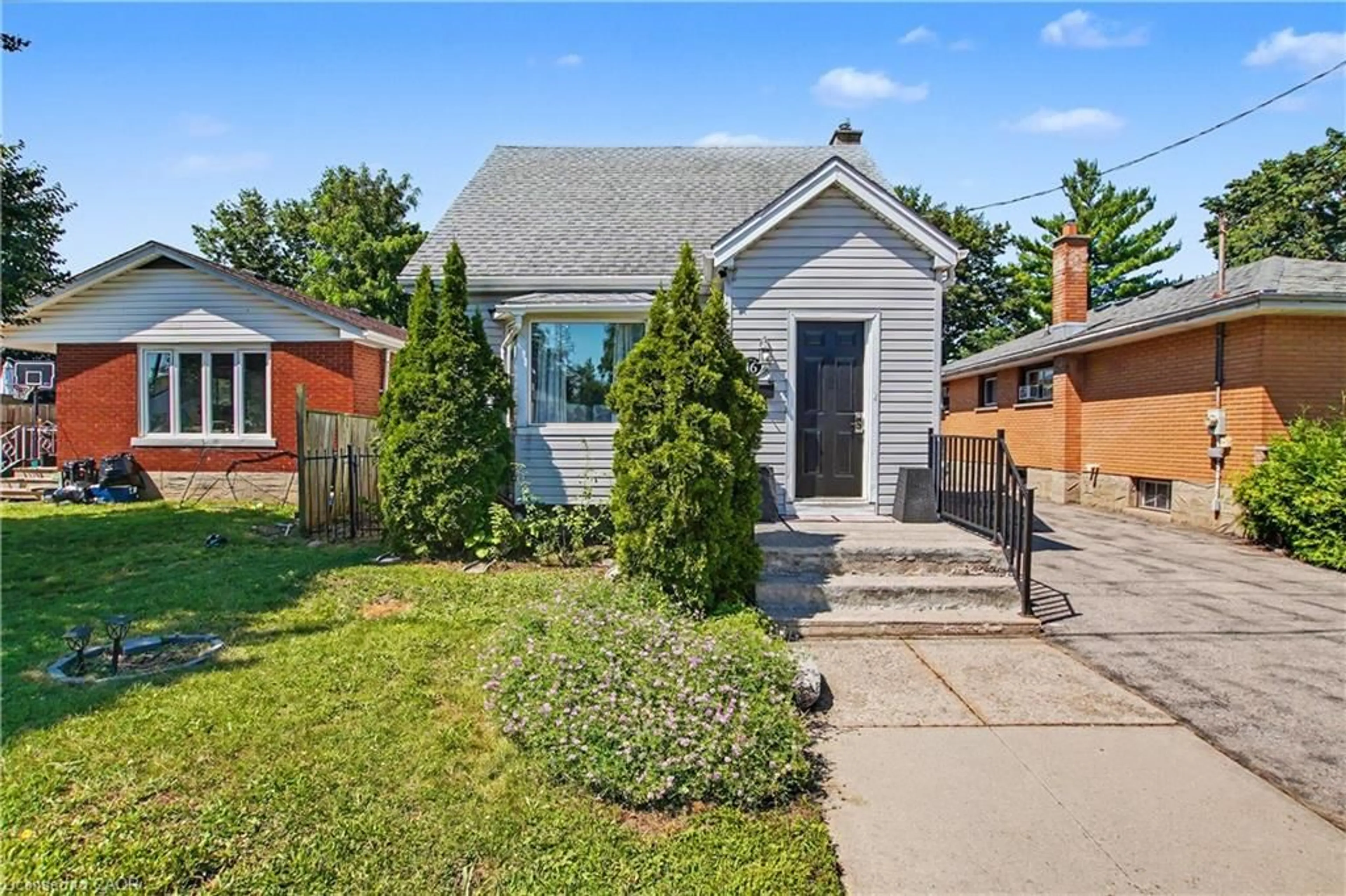 Home with brick exterior material, street for 16 Mercer Rd, Cambridge Ontario N1R 5A5
