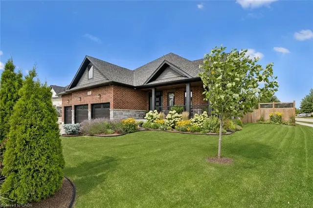 58 Carriage Cross, Drayton 3