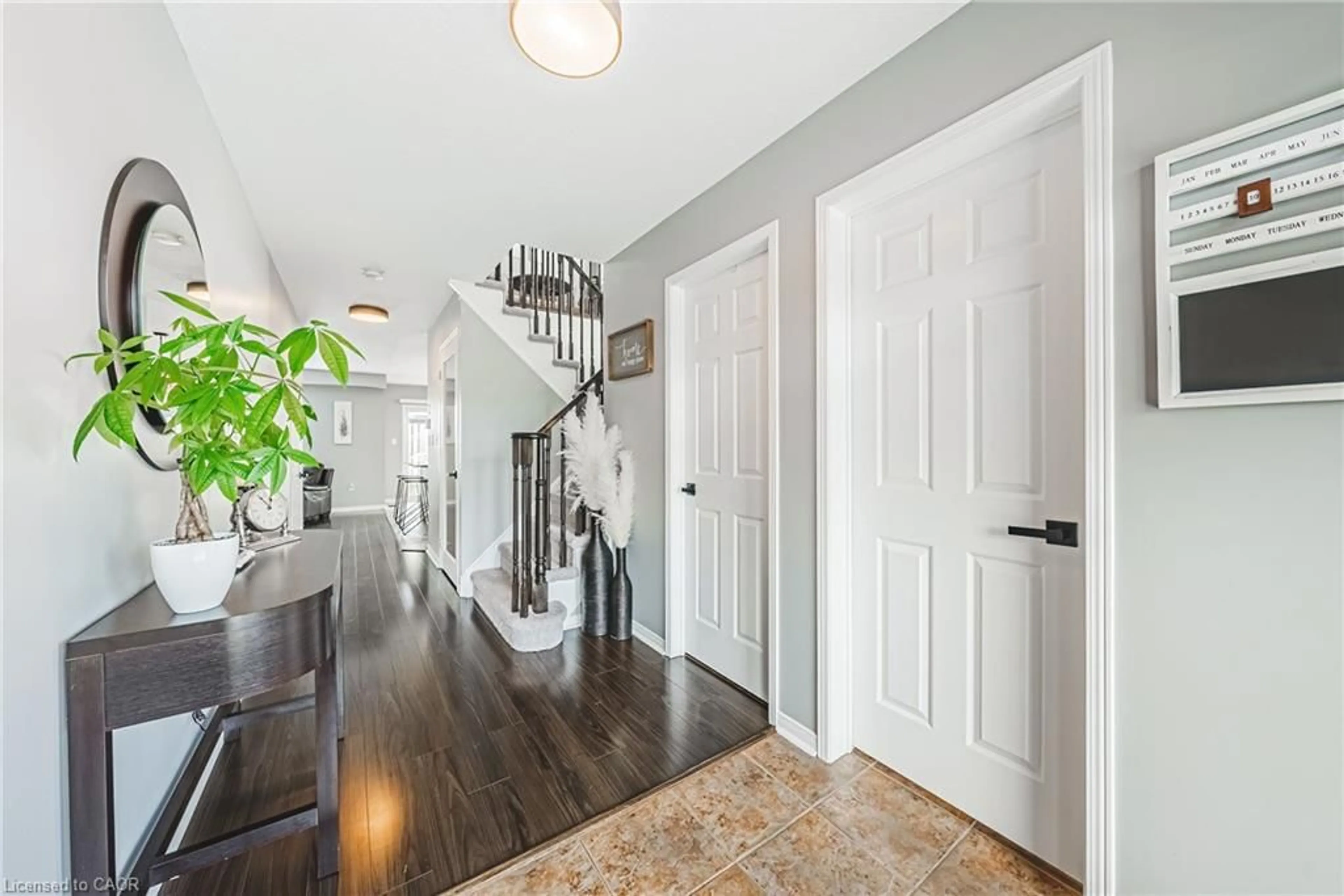 Indoor entryway for 142 Bradley Ave, Binbrook Ontario L0R 1C0