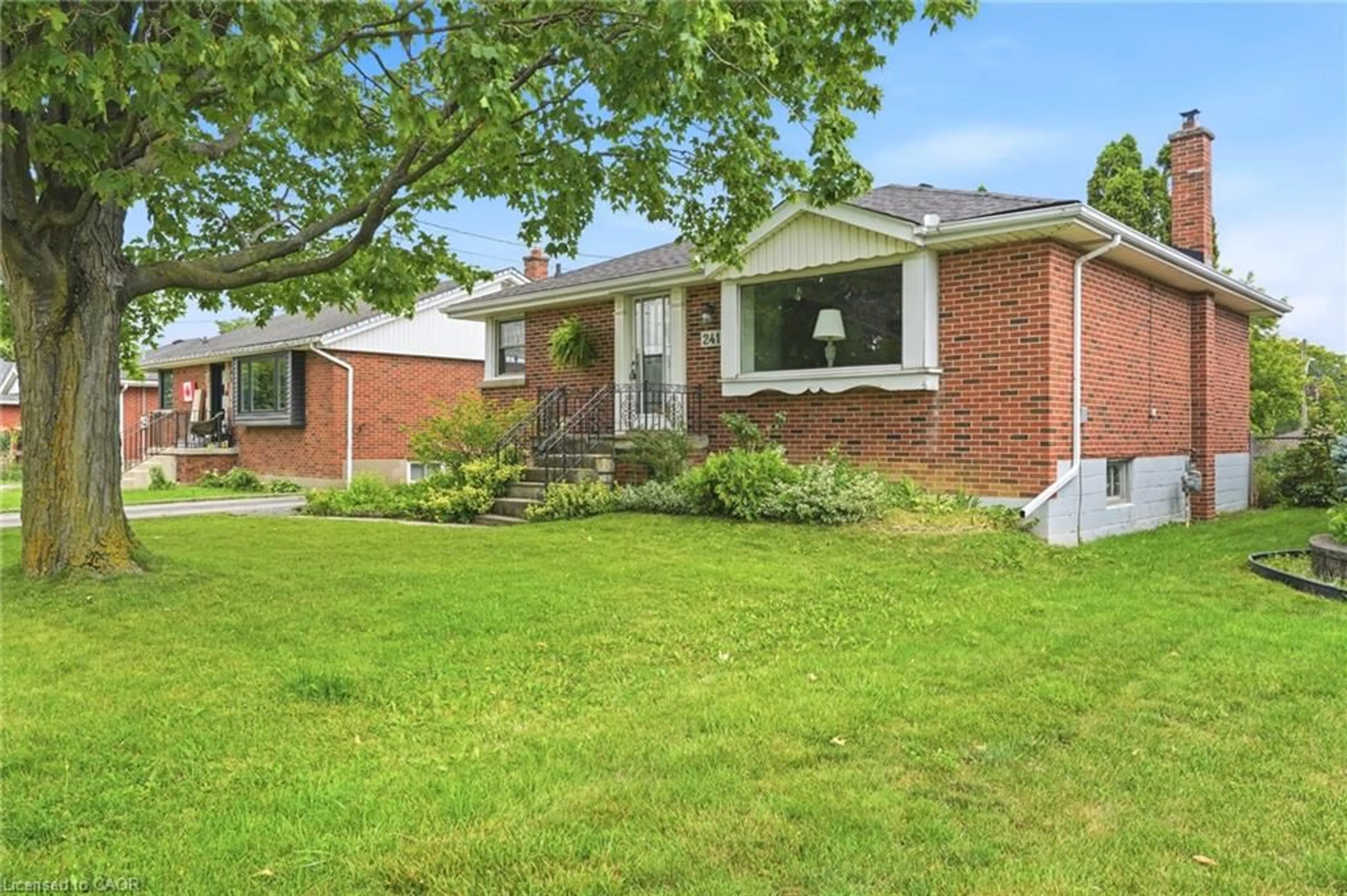 Home with brick exterior material, street for 241 East 44th St, Hamilton Ontario L8T 3H7